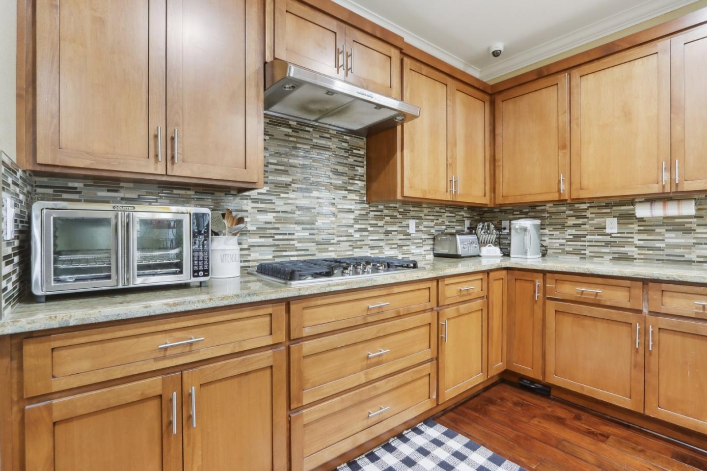 Detail Gallery Image 16 of 37 For 1078 Valentine Ct, San Jose,  CA 95120 - 4 Beds | 2/1 Baths