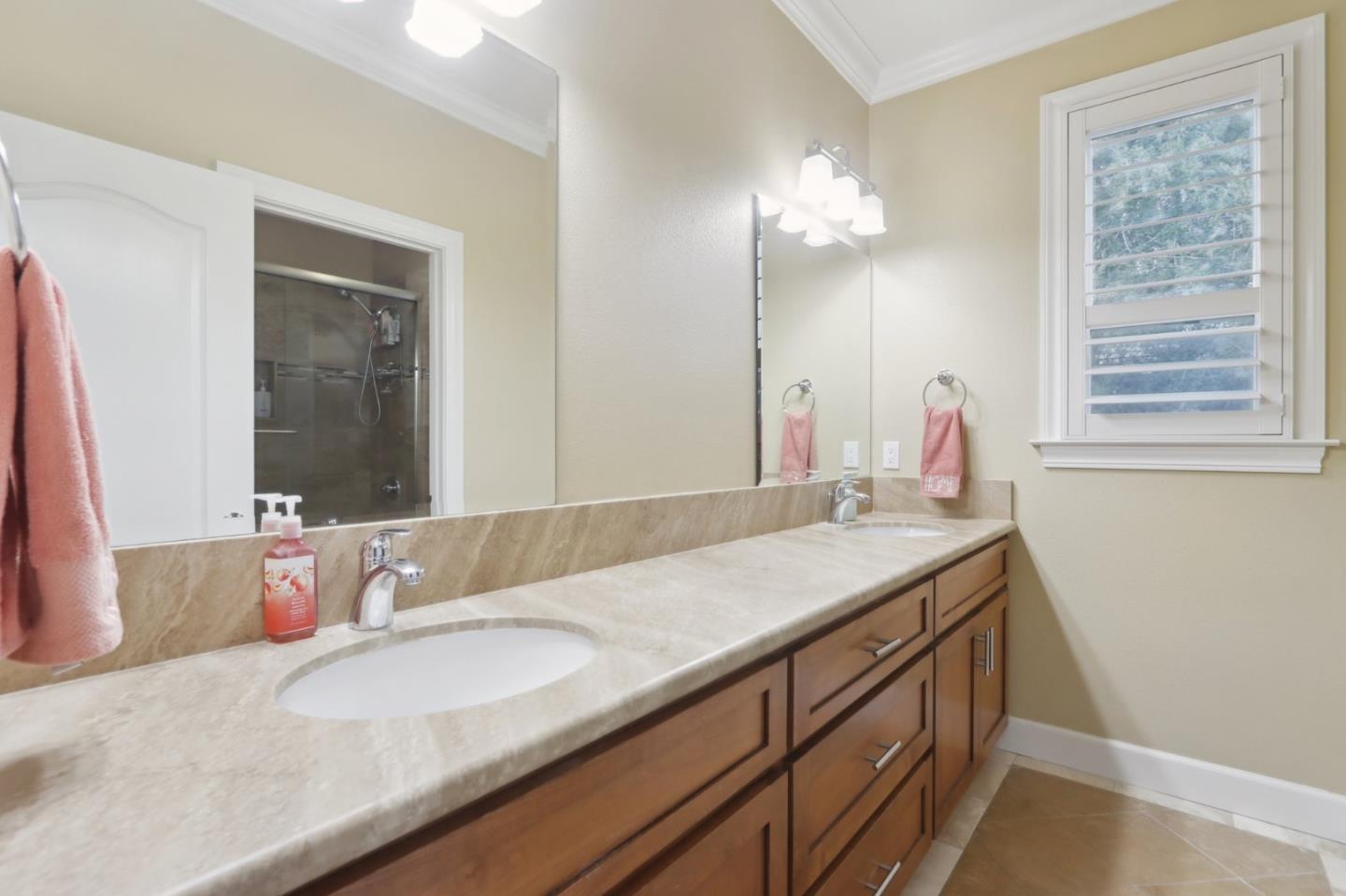 Detail Gallery Image 20 of 37 For 1078 Valentine Ct, San Jose,  CA 95120 - 4 Beds | 2/1 Baths