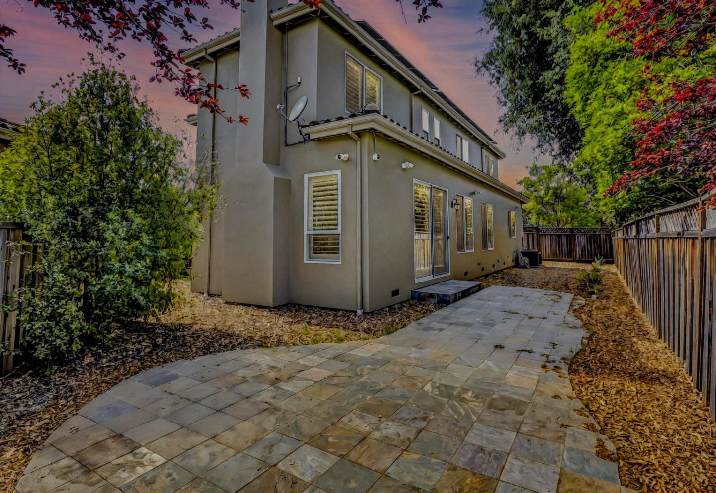 Detail Gallery Image 31 of 37 For 1078 Valentine Ct, San Jose,  CA 95120 - 4 Beds | 2/1 Baths