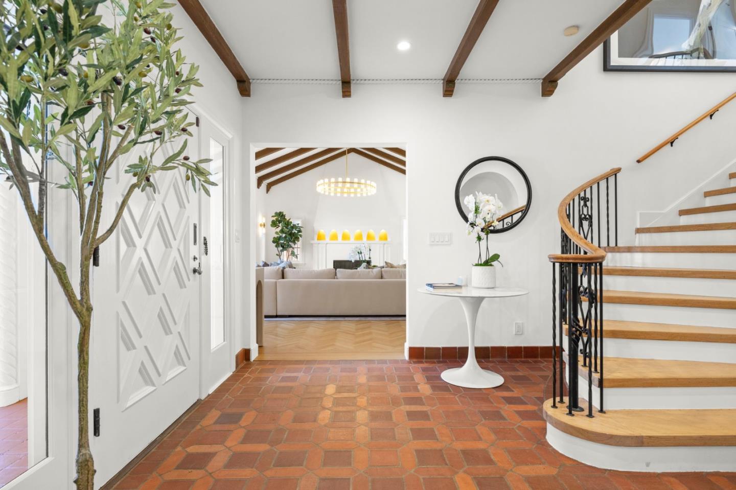 Detail Gallery Image 5 of 54 For 310 Virginia Ave, San Mateo,  CA 94402 - 4 Beds | 3 Baths
