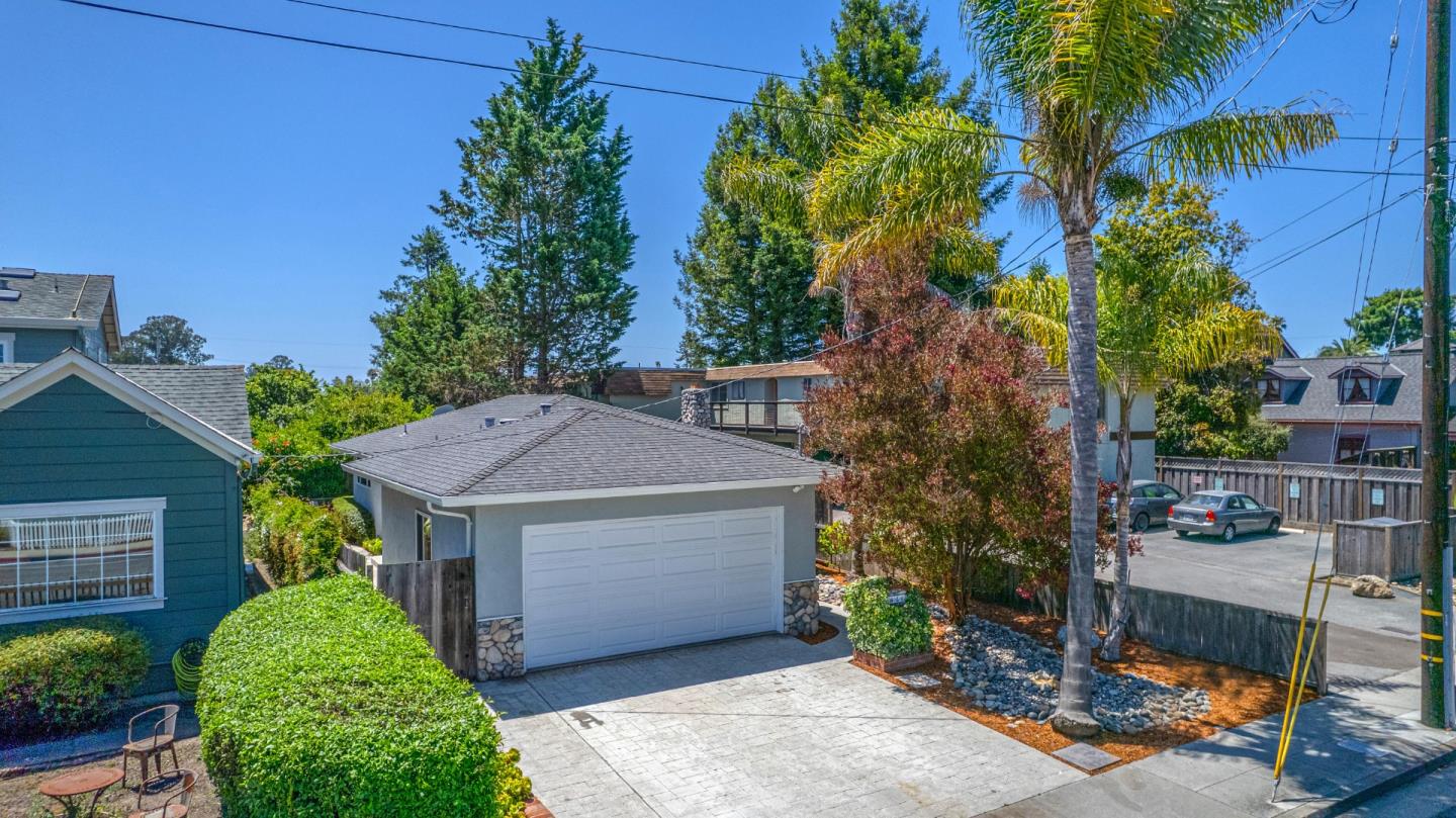 Thumbnail for 1422 Broadway, Santa Cruz, CA 95062