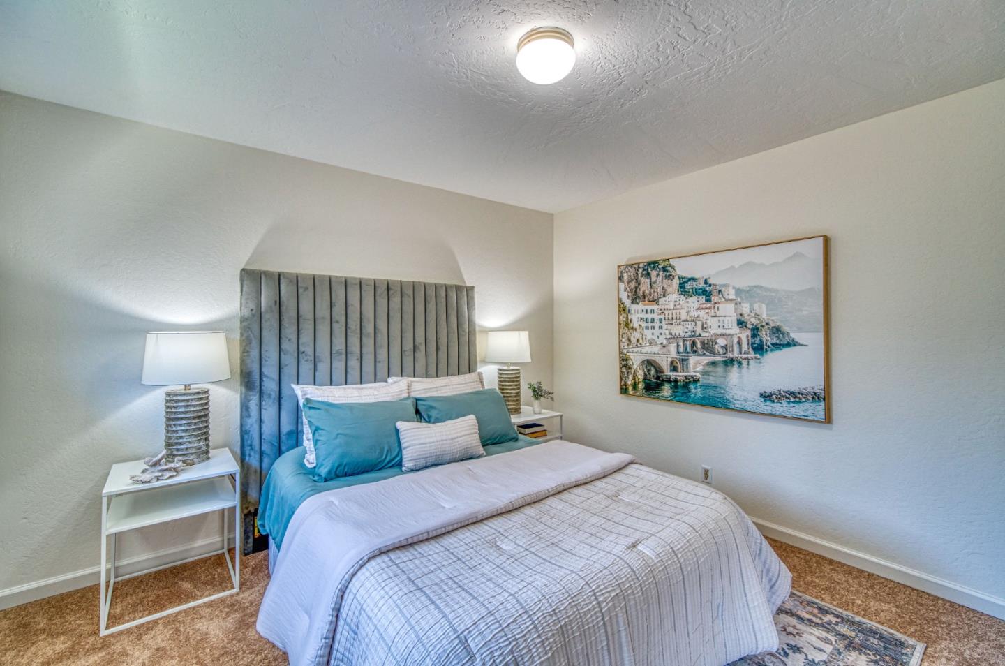Detail Gallery Image 17 of 36 For 1422 Broadway, Santa Cruz,  CA 95062 - 2 Beds | 1/1 Baths