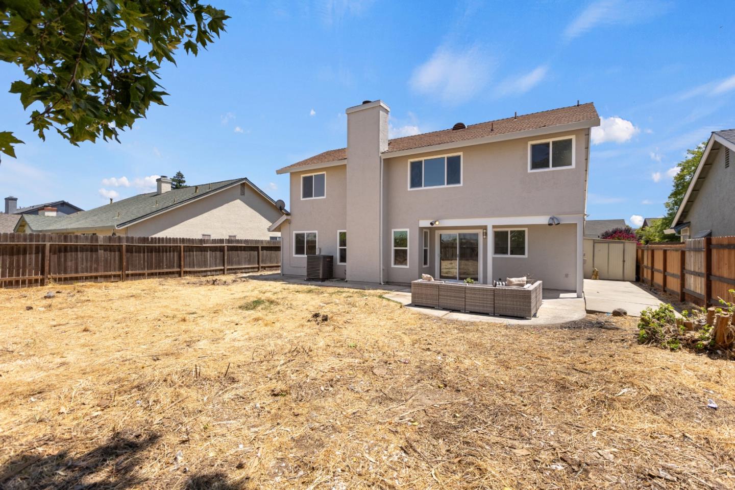 Detail Gallery Image 47 of 52 For 8647 Cord Way, Sacramento,  CA 95828 - 4 Beds | 3 Baths