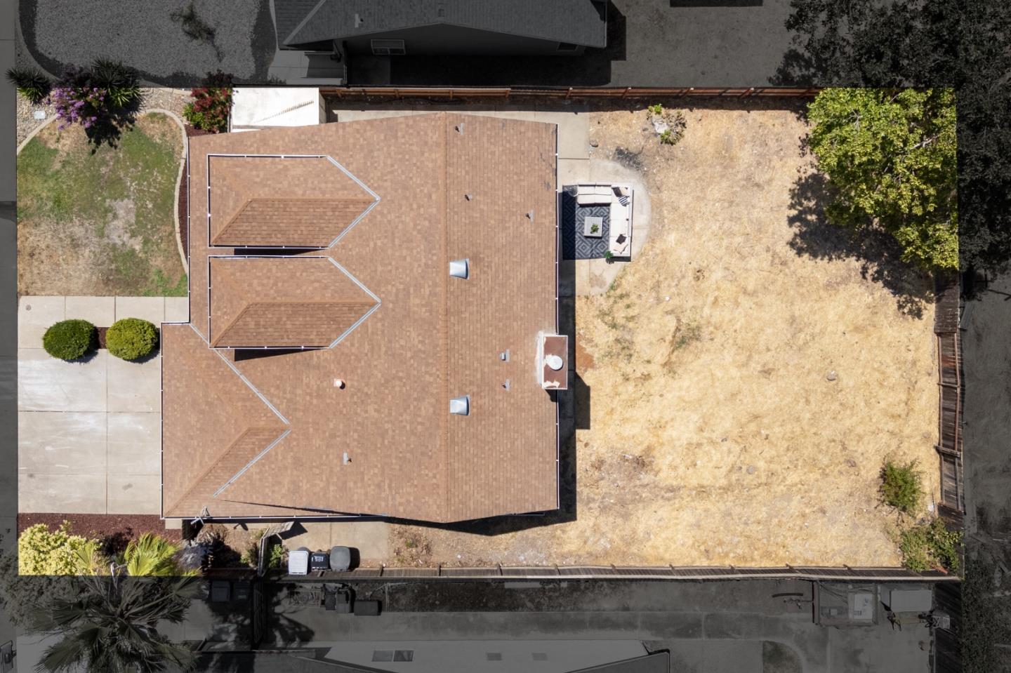 Detail Gallery Image 49 of 52 For 8647 Cord Way, Sacramento,  CA 95828 - 4 Beds | 3 Baths