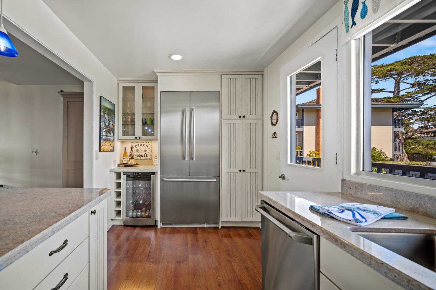 Detail Gallery Image 12 of 41 For 43 La Playa St, Monterey,  CA 93940 - 2 Beds | 2/1 Baths
