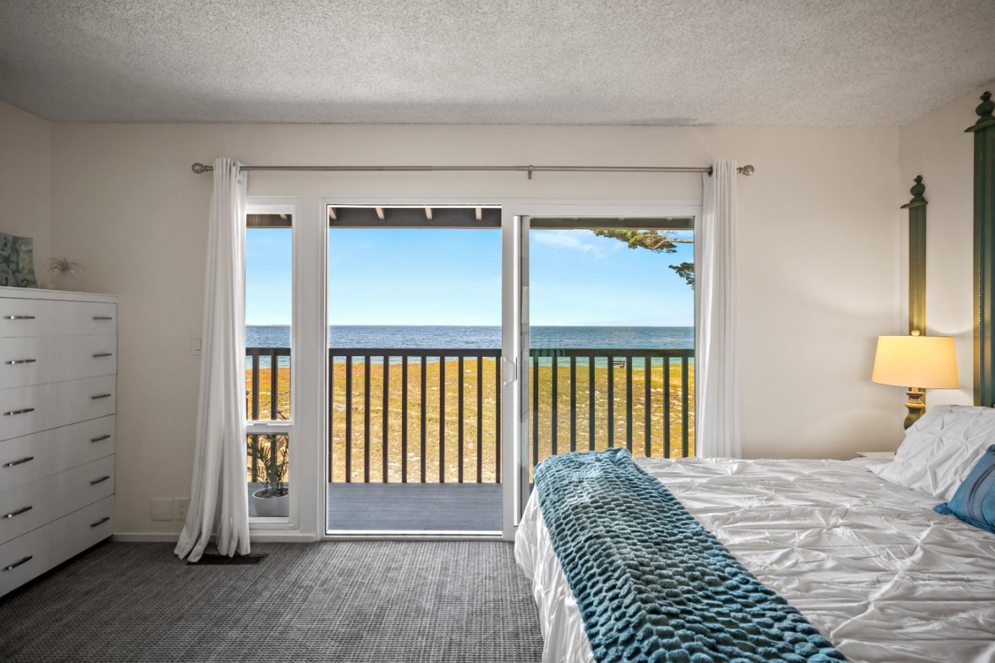 Detail Gallery Image 19 of 41 For 43 La Playa St, Monterey,  CA 93940 - 2 Beds | 2/1 Baths