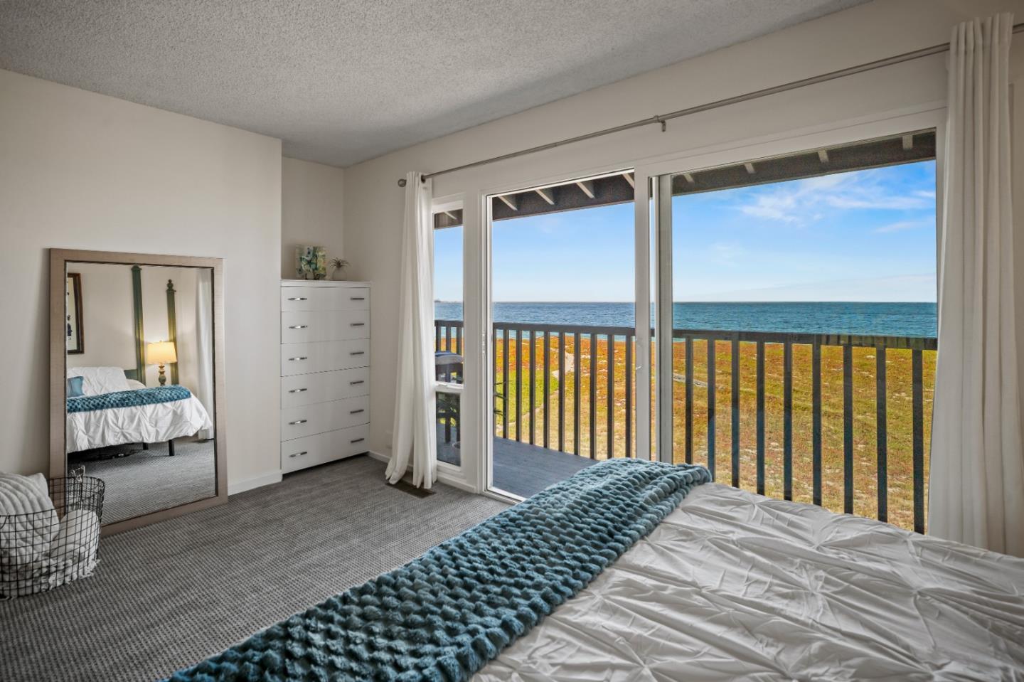 Detail Gallery Image 21 of 41 For 43 La Playa St, Monterey,  CA 93940 - 2 Beds | 2/1 Baths