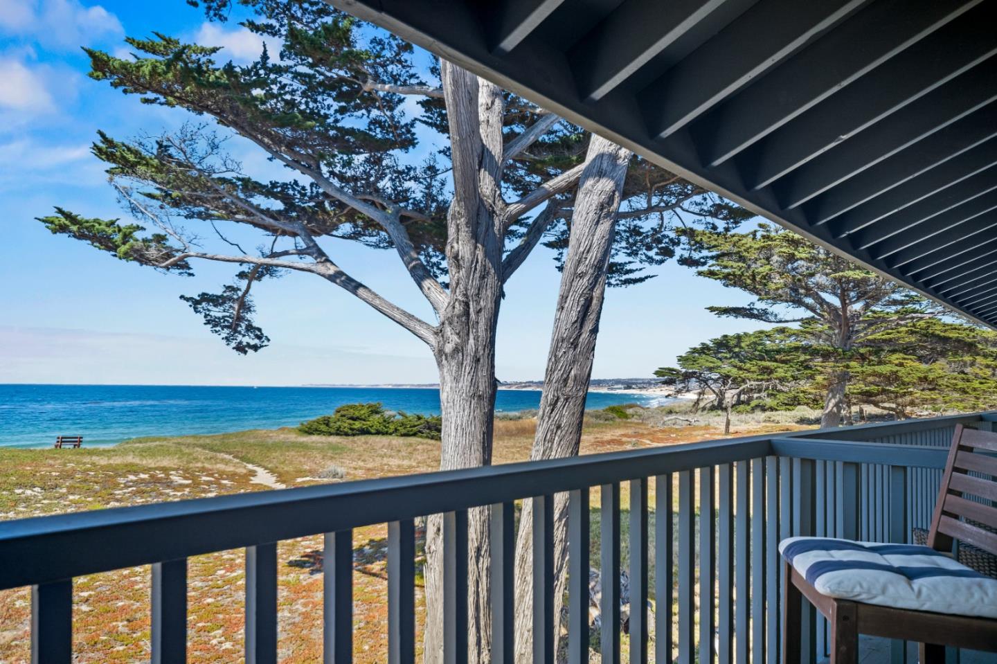Detail Gallery Image 27 of 41 For 43 La Playa St, Monterey,  CA 93940 - 2 Beds | 2/1 Baths