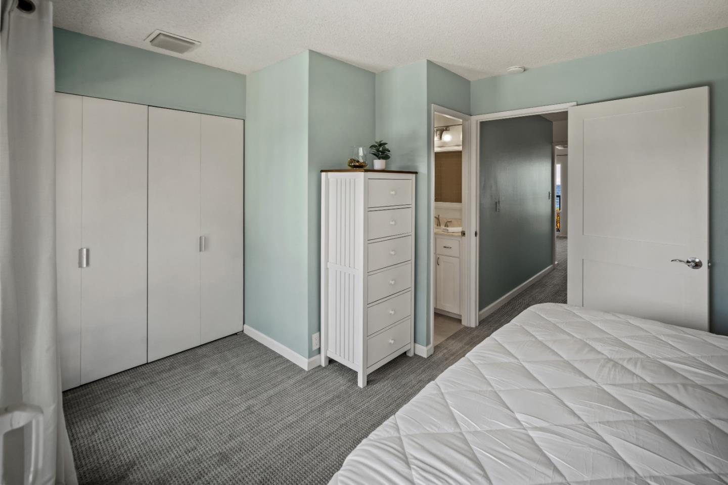 Detail Gallery Image 29 of 41 For 43 La Playa St, Monterey,  CA 93940 - 2 Beds | 2/1 Baths