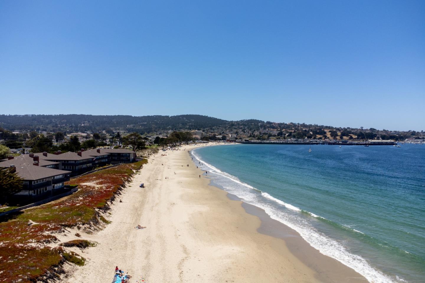 Detail Gallery Image 5 of 41 For 43 La Playa St, Monterey,  CA 93940 - 2 Beds | 2/1 Baths