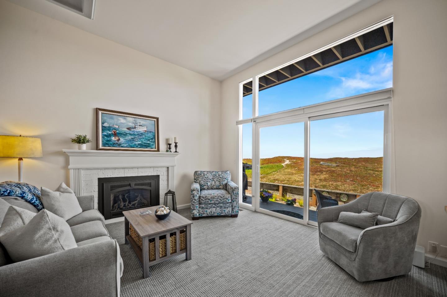 Detail Gallery Image 8 of 41 For 43 La Playa St, Monterey,  CA 93940 - 2 Beds | 2/1 Baths