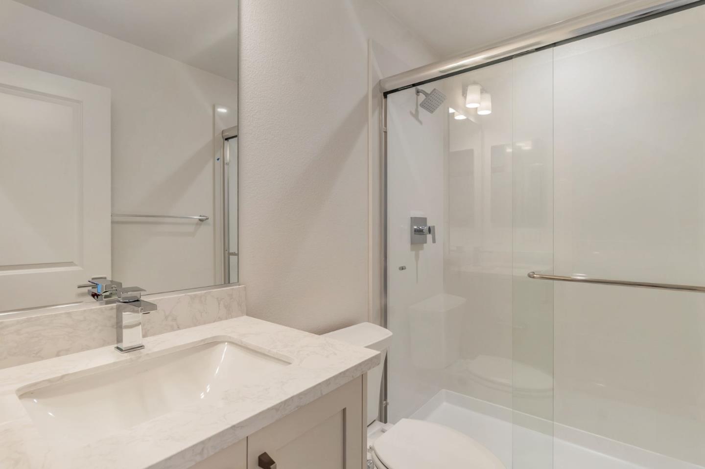 Detail Gallery Image 16 of 18 For 2878 Josephine Ln, Palo Alto,  CA 94303 - 3 Beds | 3/1 Baths