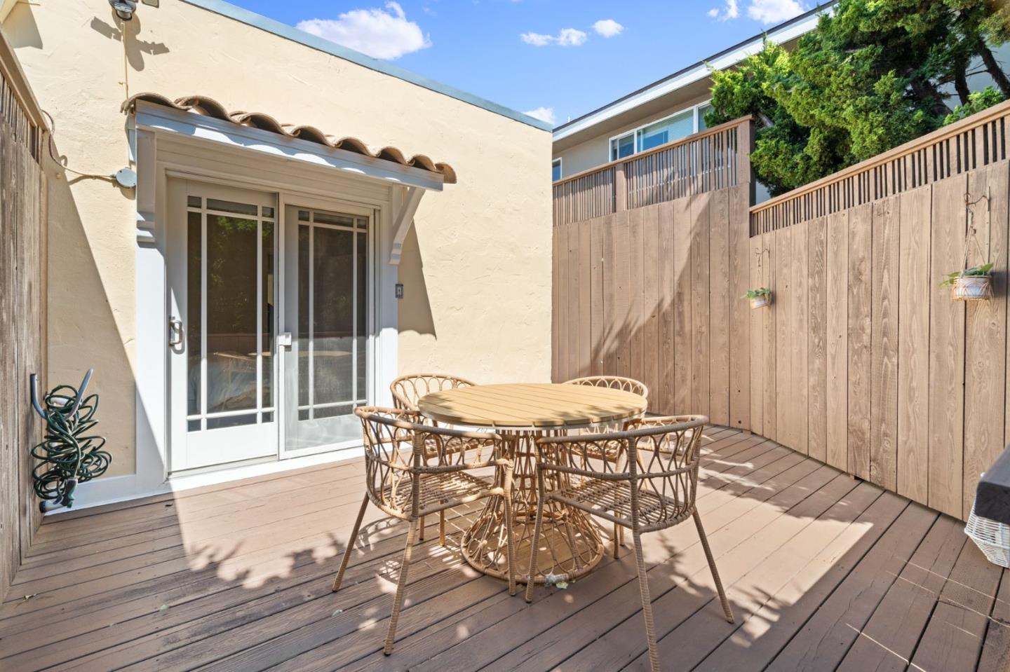 Detail Gallery Image 20 of 63 For 460 San Bruno Ave, Brisbane,  CA 94005 - 3 Beds | 2 Baths