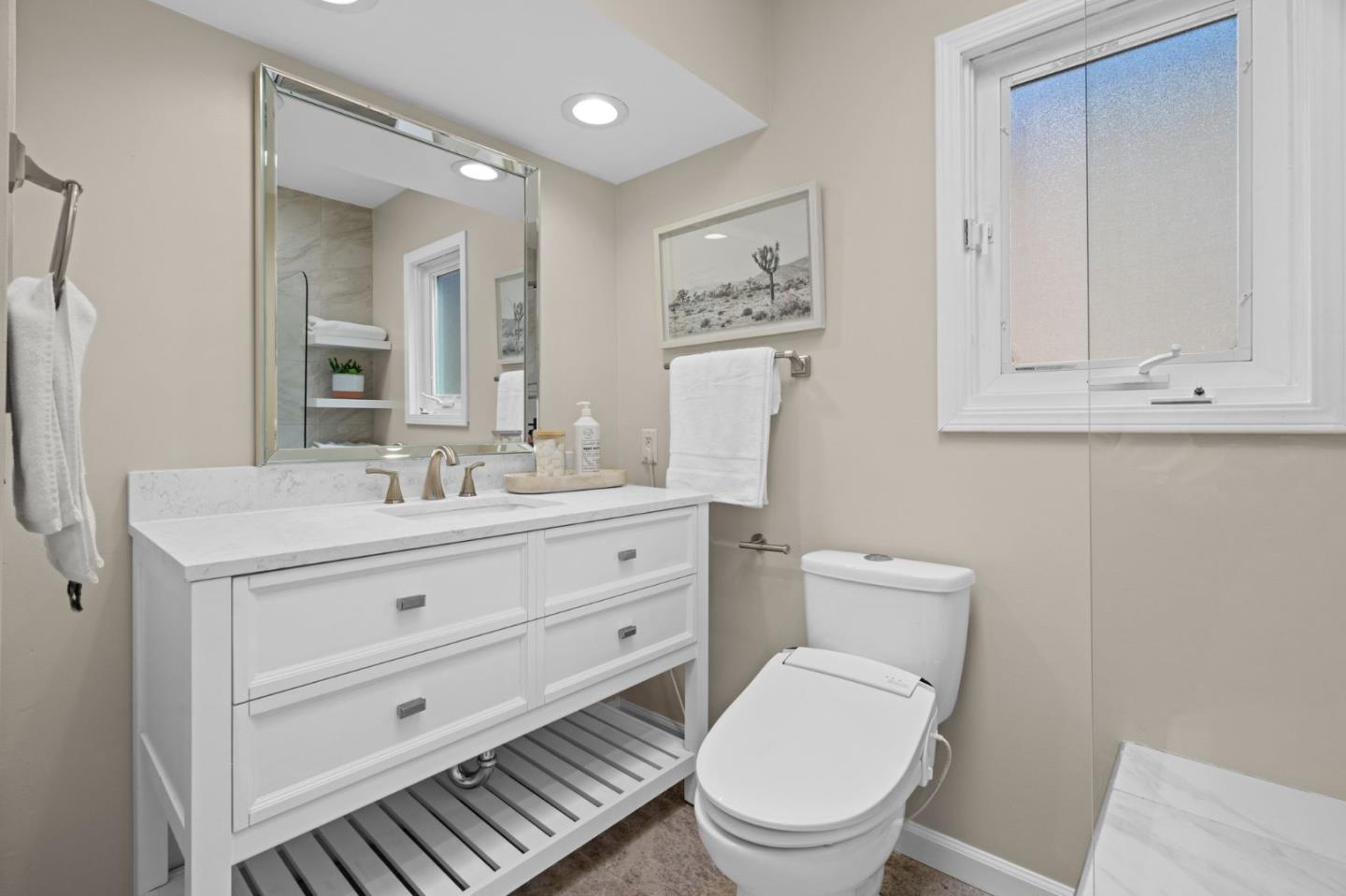 Detail Gallery Image 24 of 63 For 460 San Bruno Ave, Brisbane,  CA 94005 - 3 Beds | 2 Baths