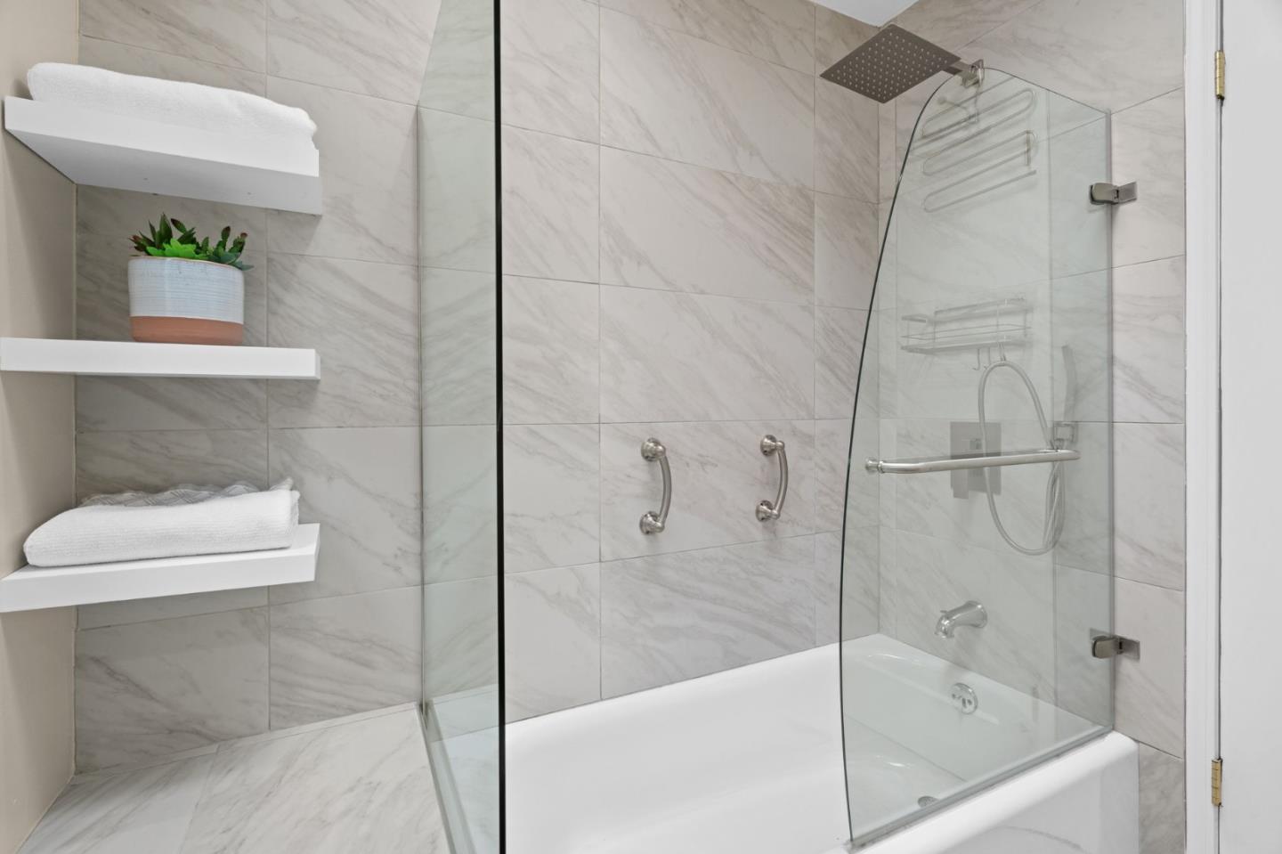 Detail Gallery Image 25 of 63 For 460 San Bruno Ave, Brisbane,  CA 94005 - 3 Beds | 2 Baths
