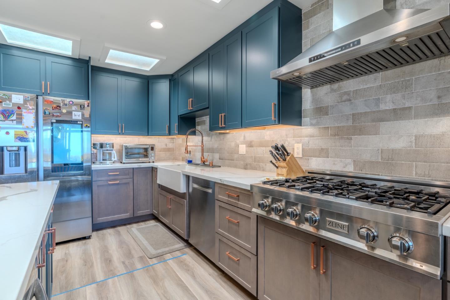 Detail Gallery Image 12 of 48 For 1327 Crespi Dr, Pacifica,  CA 94044 - 3 Beds | 2 Baths