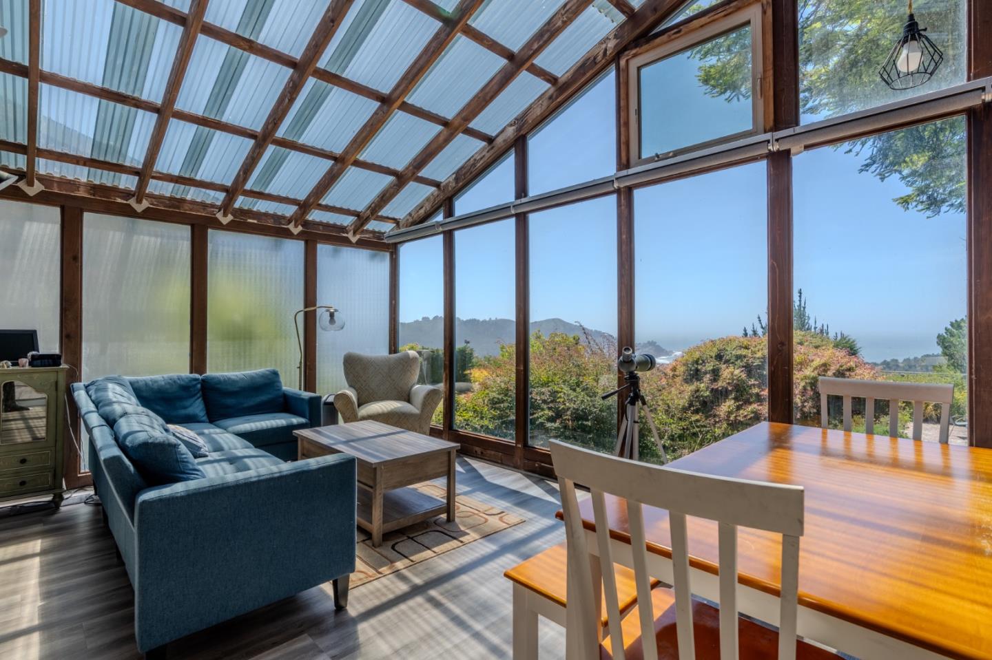 Detail Gallery Image 14 of 48 For 1327 Crespi Dr, Pacifica,  CA 94044 - 3 Beds | 2 Baths