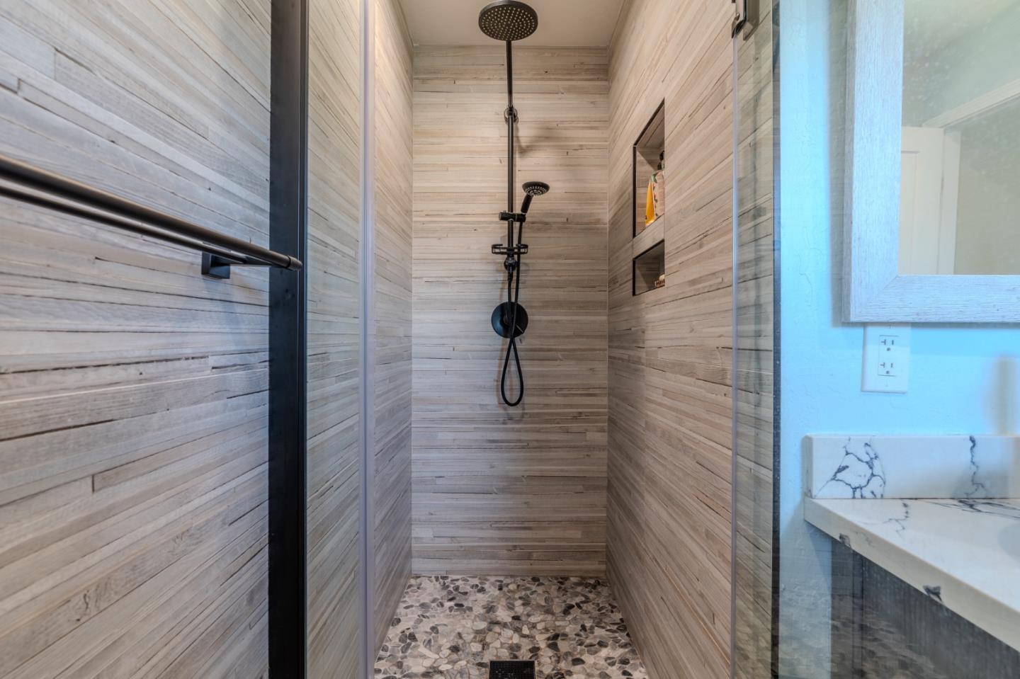 Detail Gallery Image 18 of 48 For 1327 Crespi Dr, Pacifica,  CA 94044 - 3 Beds | 2 Baths
