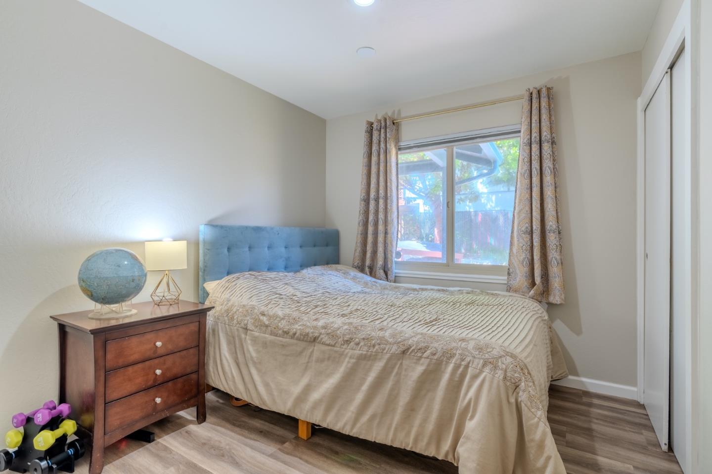 Detail Gallery Image 19 of 48 For 1327 Crespi Dr, Pacifica,  CA 94044 - 3 Beds | 2 Baths