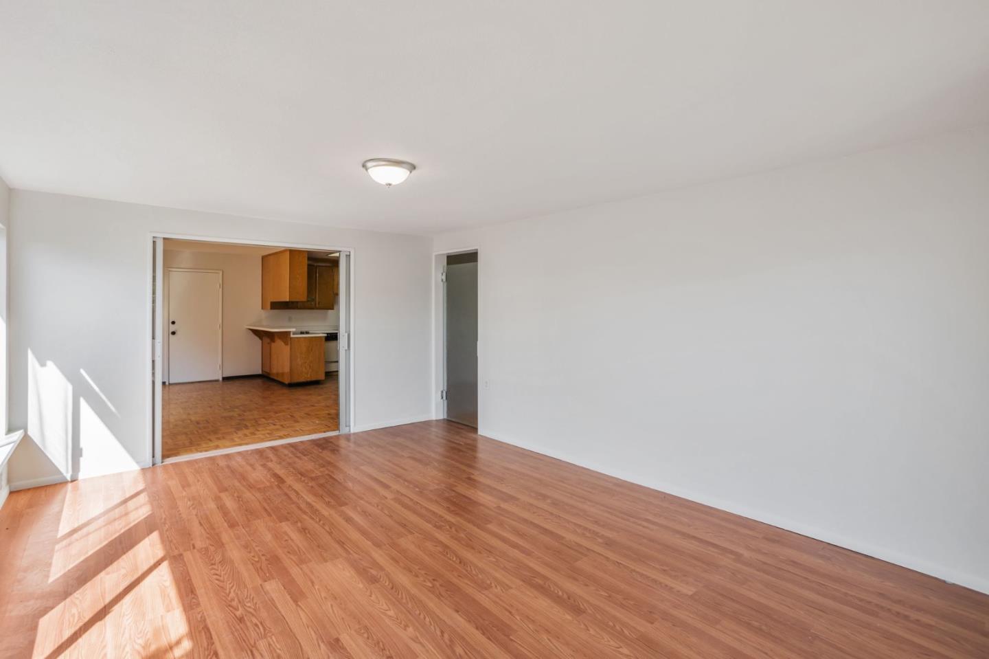 Detail Gallery Image 14 of 35 For 2699 Loomis Dr, San Jose,  CA 95121 - 3 Beds | 2 Baths
