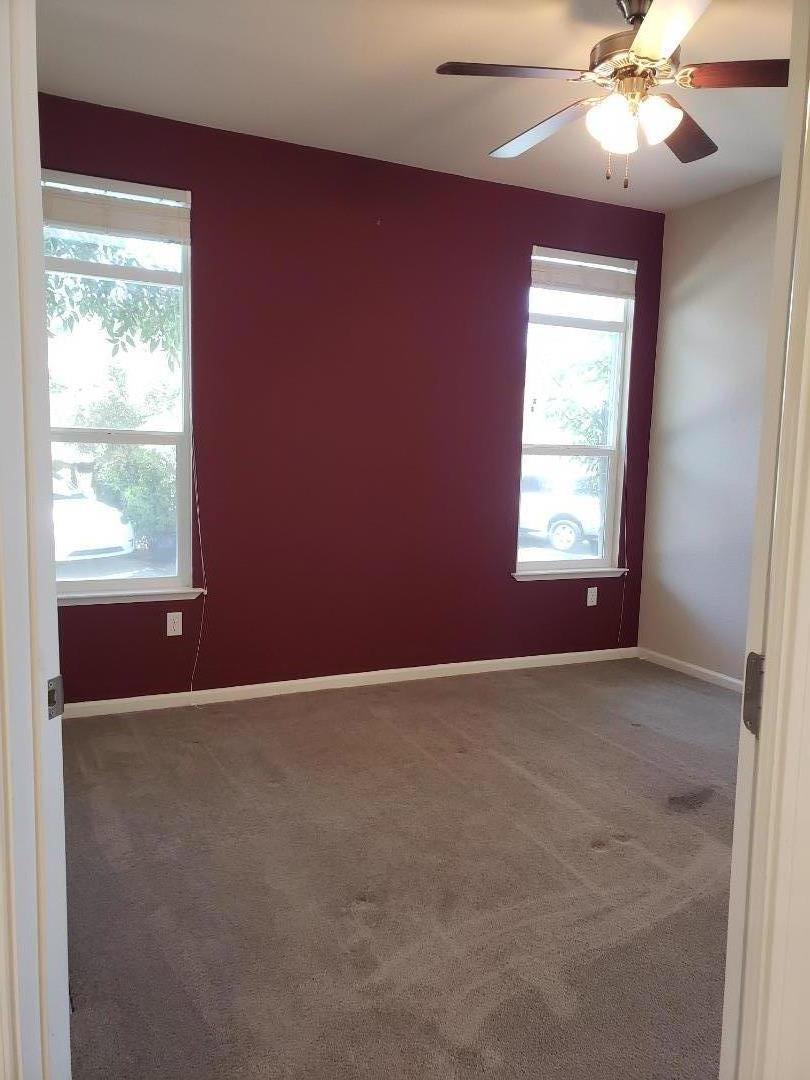 Detail Gallery Image 19 of 38 For 440 Moffett Blvd #84,  Mountain View,  CA 94043 - 2 Beds | 2 Baths