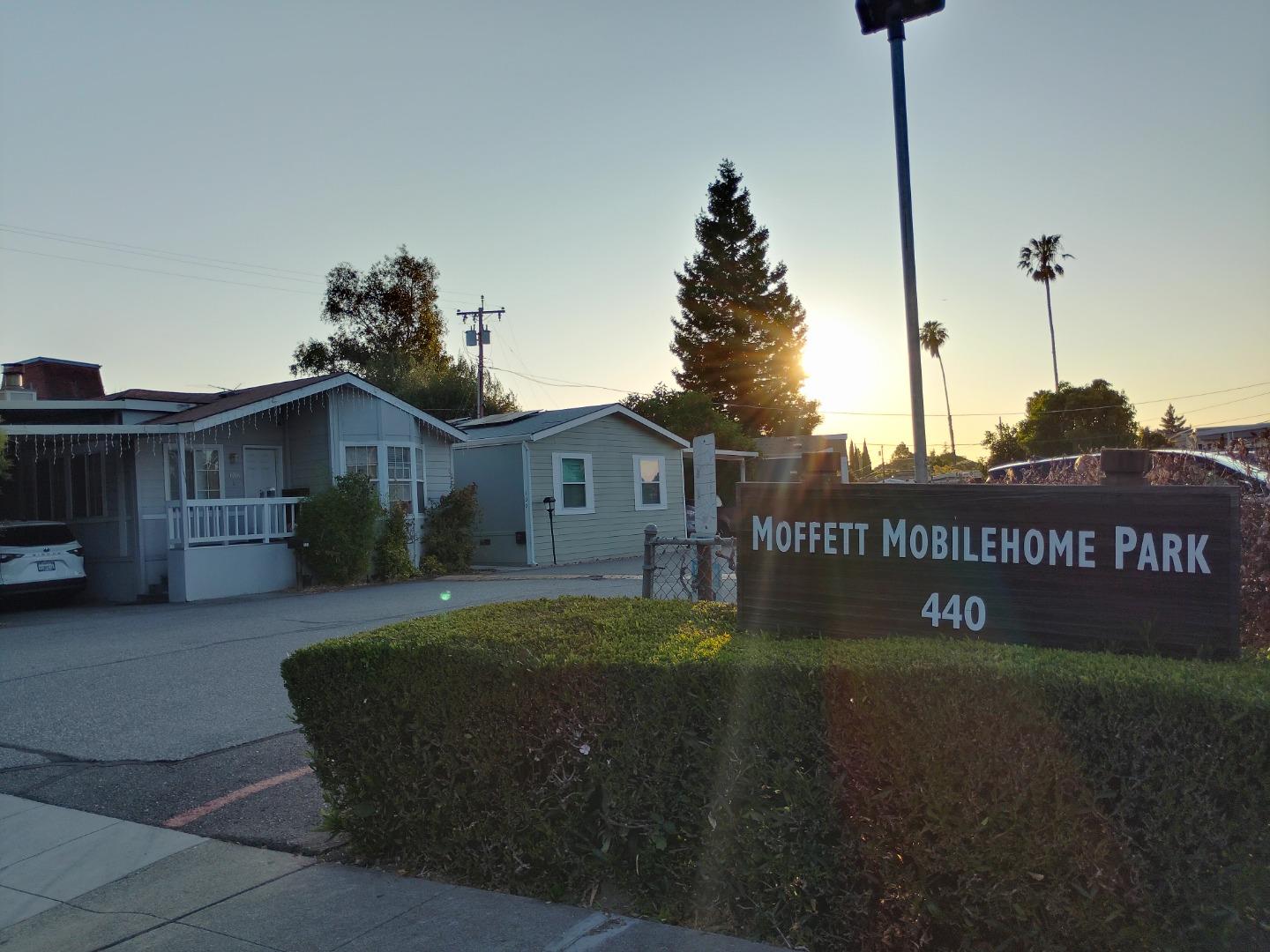 Detail Gallery Image 32 of 38 For 440 Moffett Blvd #84,  Mountain View,  CA 94043 - 2 Beds | 2 Baths