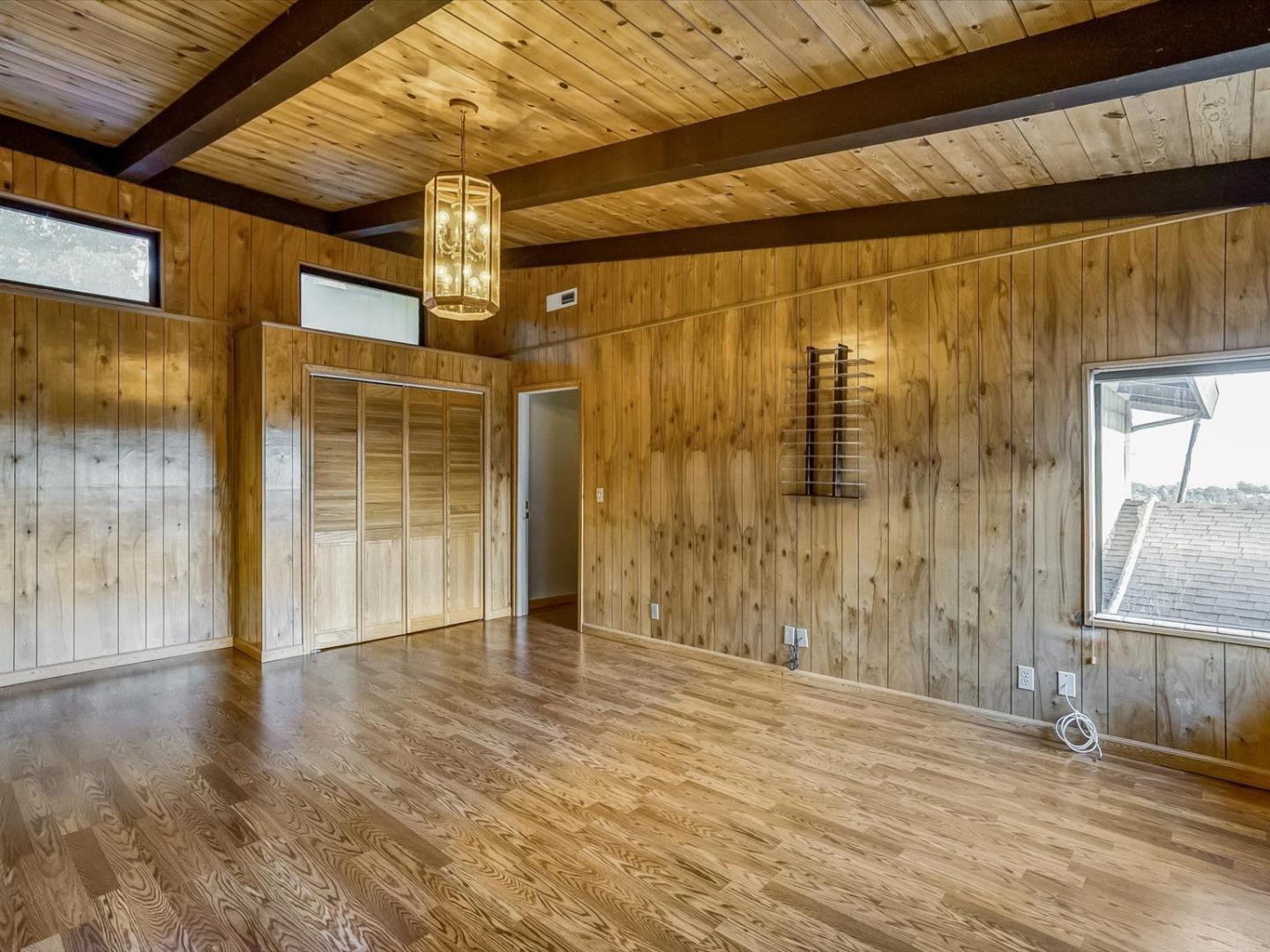 Detail Gallery Image 10 of 18 For 350 Highland Ave, Santa Cruz,  CA 95060 - – Beds | – Baths