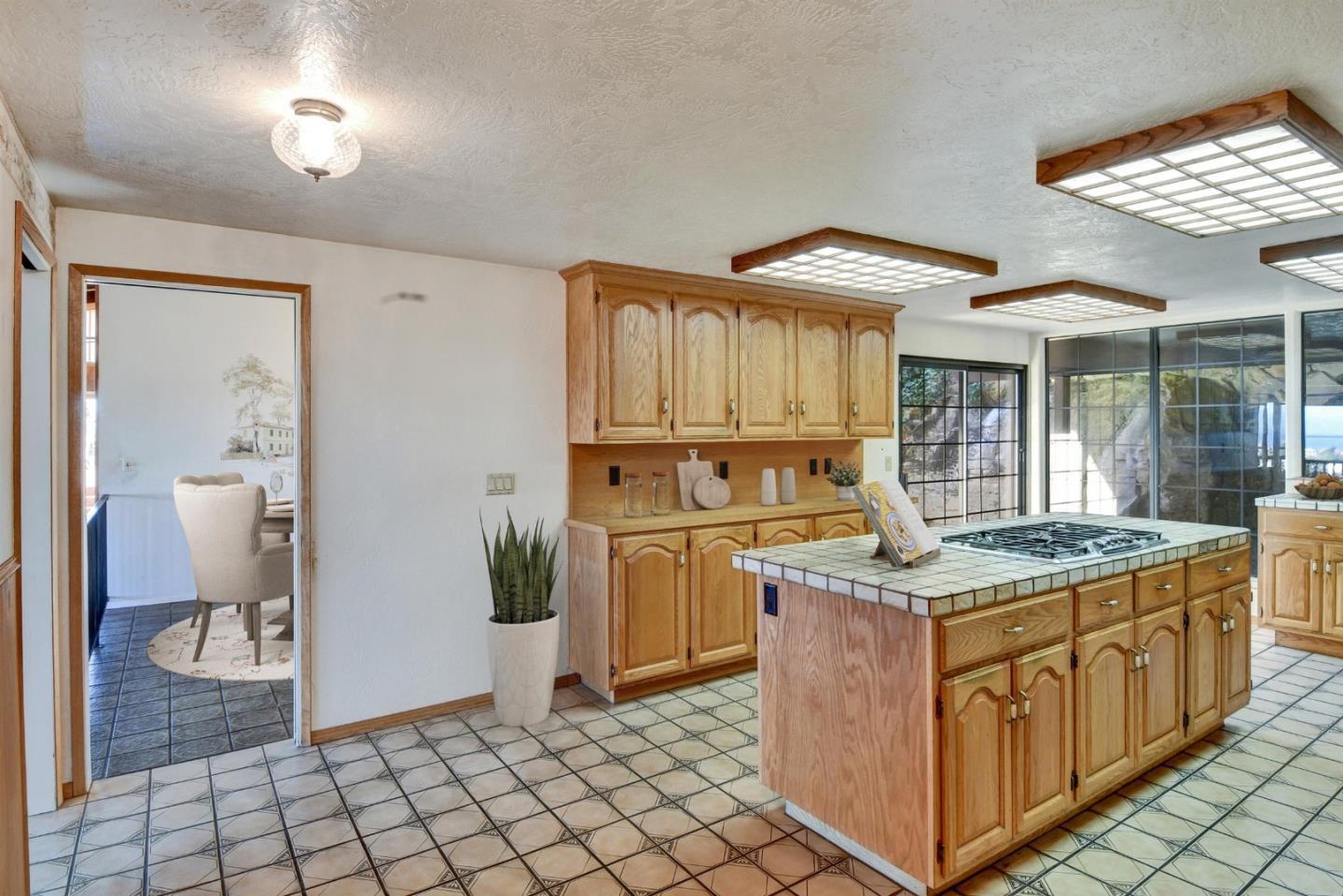 Detail Gallery Image 8 of 18 For 350 Highland Ave, Santa Cruz,  CA 95060 - – Beds | – Baths