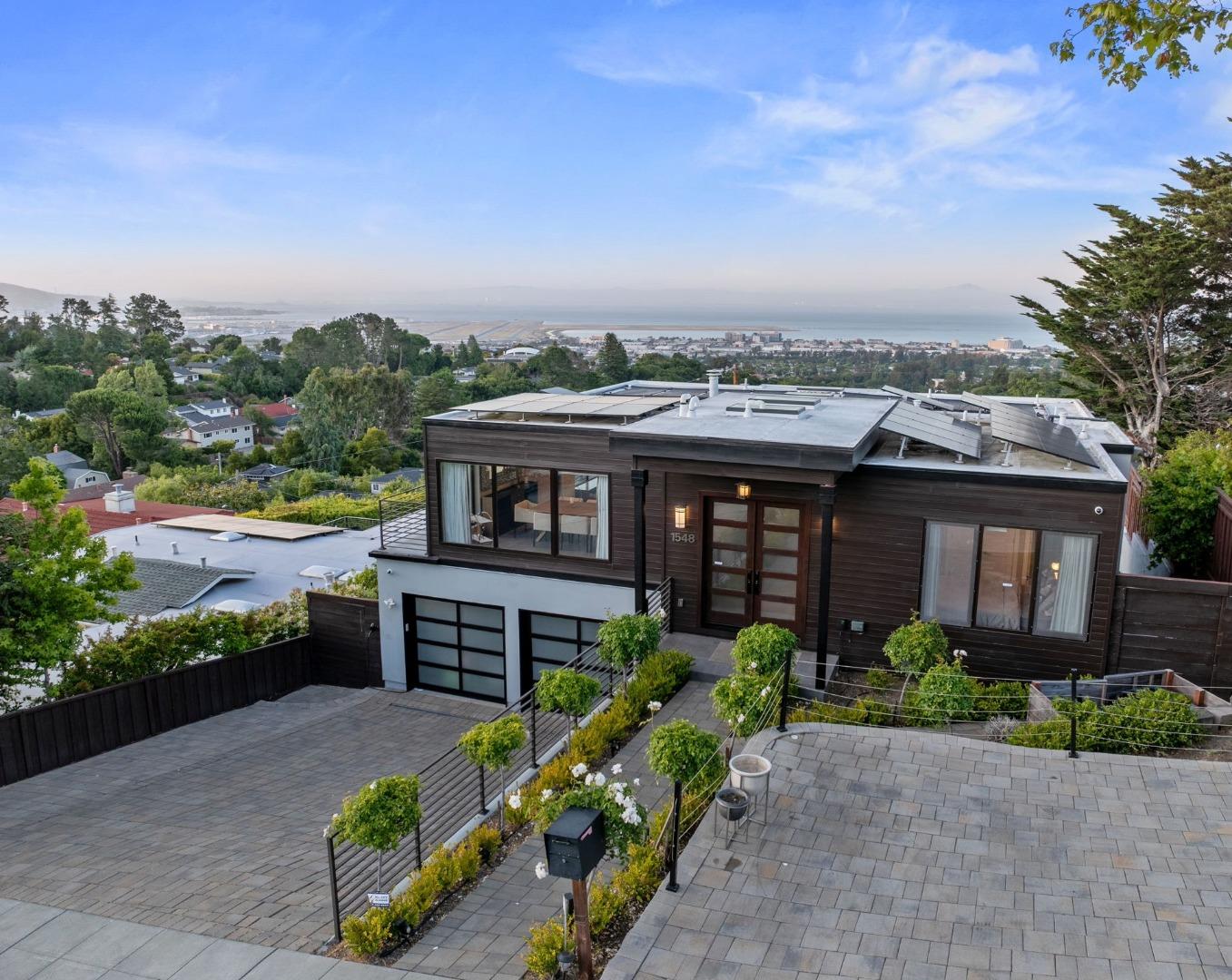 Detail Gallery Image 100 of 111 For 1548 Los Montes Dr, Burlingame,  CA 94010 - 4 Beds | 3/2 Baths
