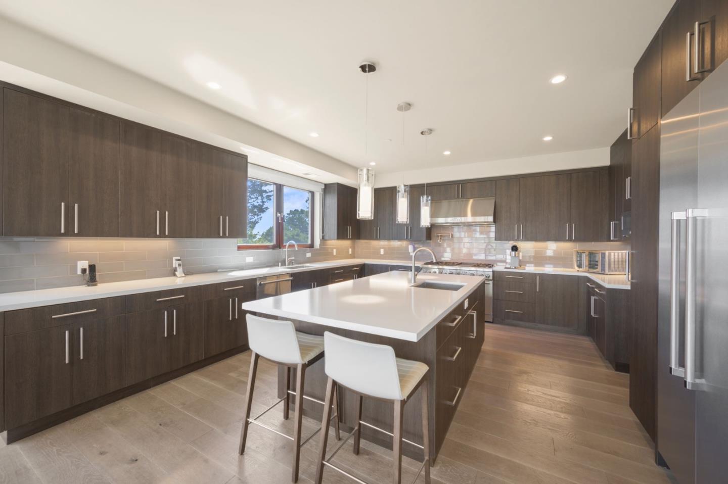 Detail Gallery Image 27 of 111 For 1548 Los Montes Dr, Burlingame,  CA 94010 - 4 Beds | 3/2 Baths