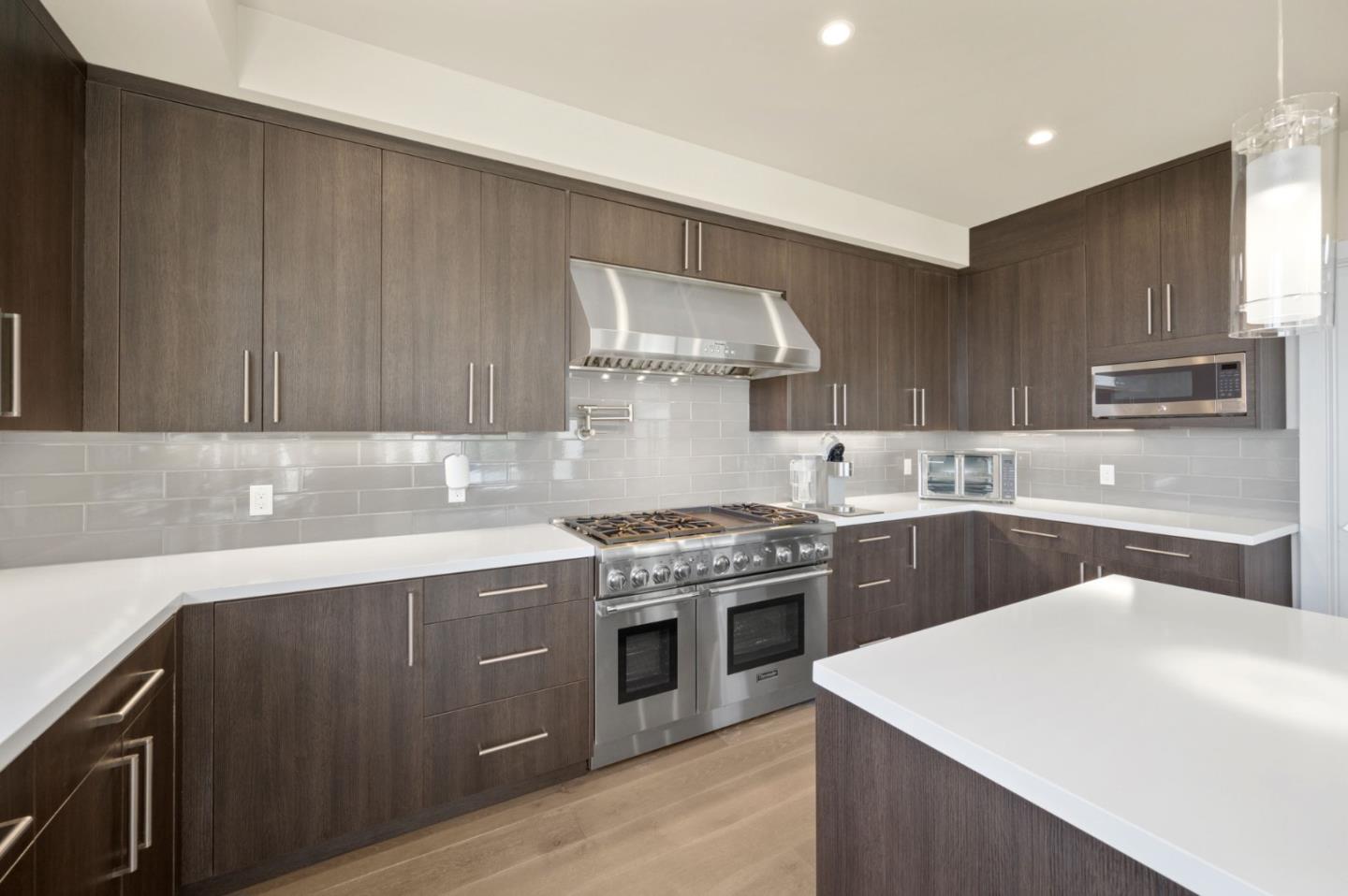 Detail Gallery Image 30 of 111 For 1548 Los Montes Dr, Burlingame,  CA 94010 - 4 Beds | 3/2 Baths