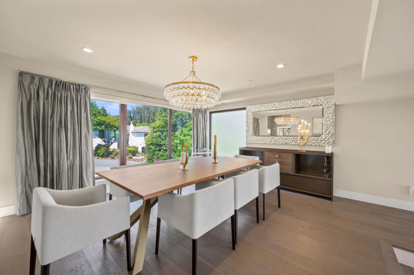 Detail Gallery Image 39 of 111 For 1548 Los Montes Dr, Burlingame,  CA 94010 - 4 Beds | 3/2 Baths