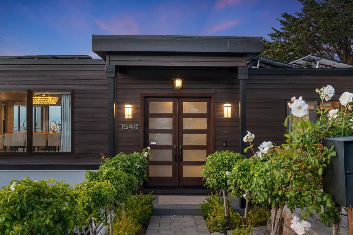 Detail Gallery Image 4 of 111 For 1548 Los Montes Dr, Burlingame,  CA 94010 - 4 Beds | 3/2 Baths