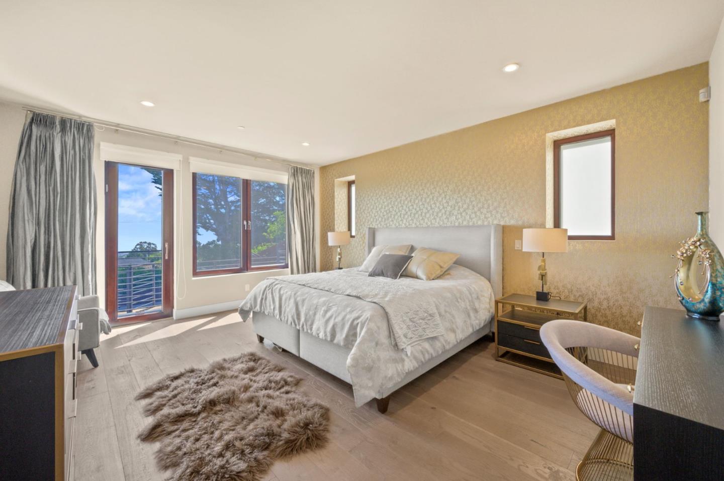 Detail Gallery Image 43 of 111 For 1548 Los Montes Dr, Burlingame,  CA 94010 - 4 Beds | 3/2 Baths