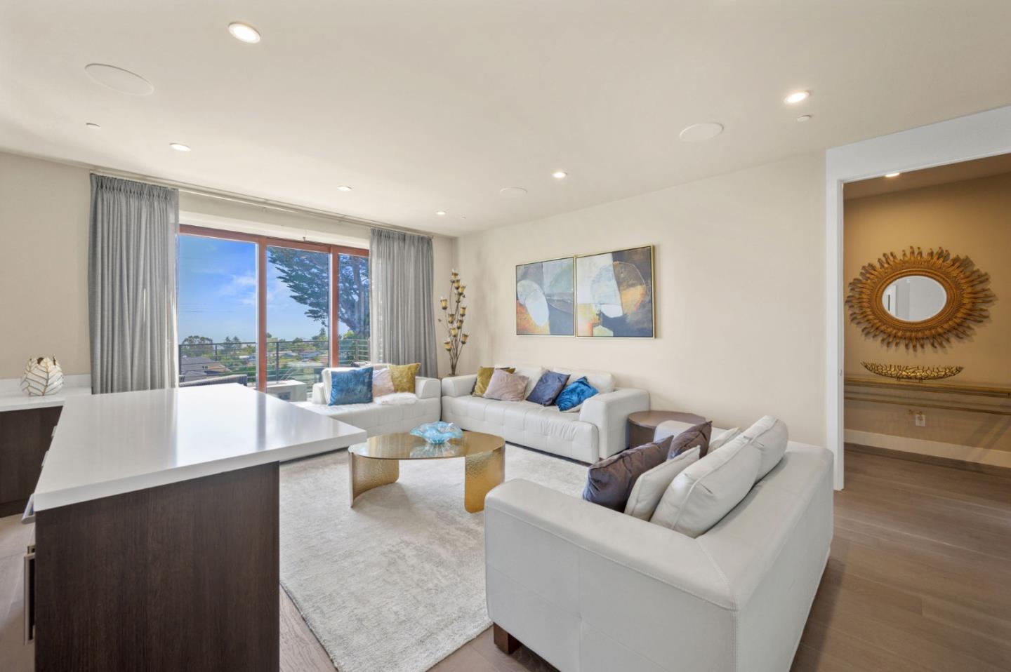 Detail Gallery Image 58 of 111 For 1548 Los Montes Dr, Burlingame,  CA 94010 - 4 Beds | 3/2 Baths