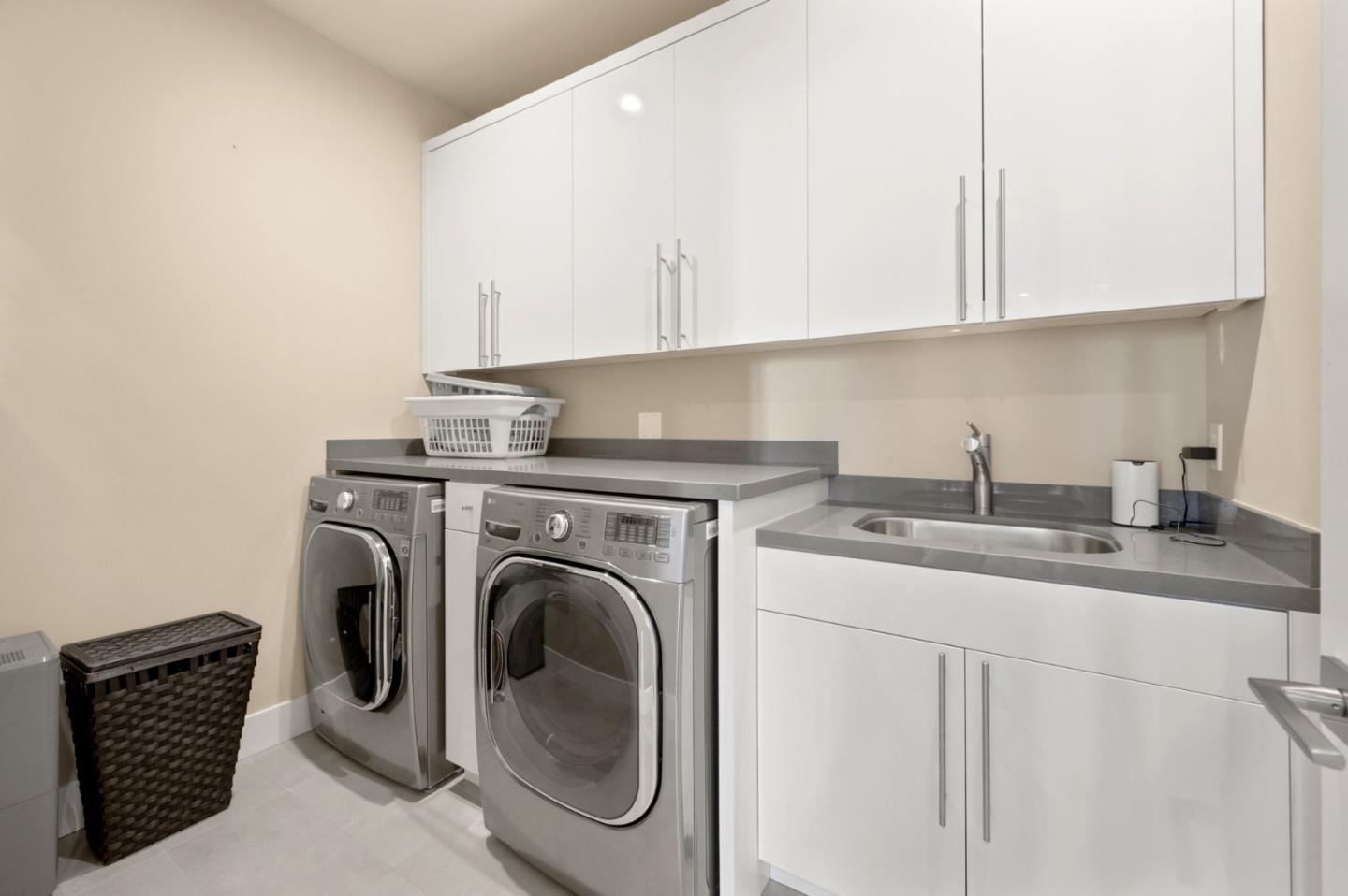 Detail Gallery Image 72 of 111 For 1548 Los Montes Dr, Burlingame,  CA 94010 - 4 Beds | 3/2 Baths