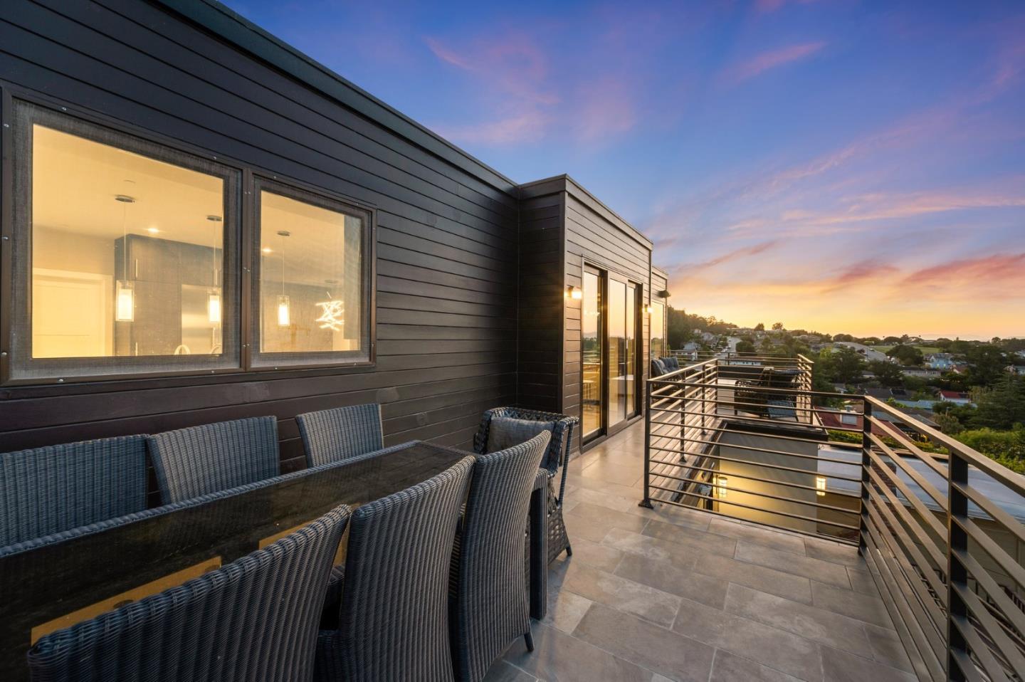 Detail Gallery Image 77 of 111 For 1548 Los Montes Dr, Burlingame,  CA 94010 - 4 Beds | 3/2 Baths
