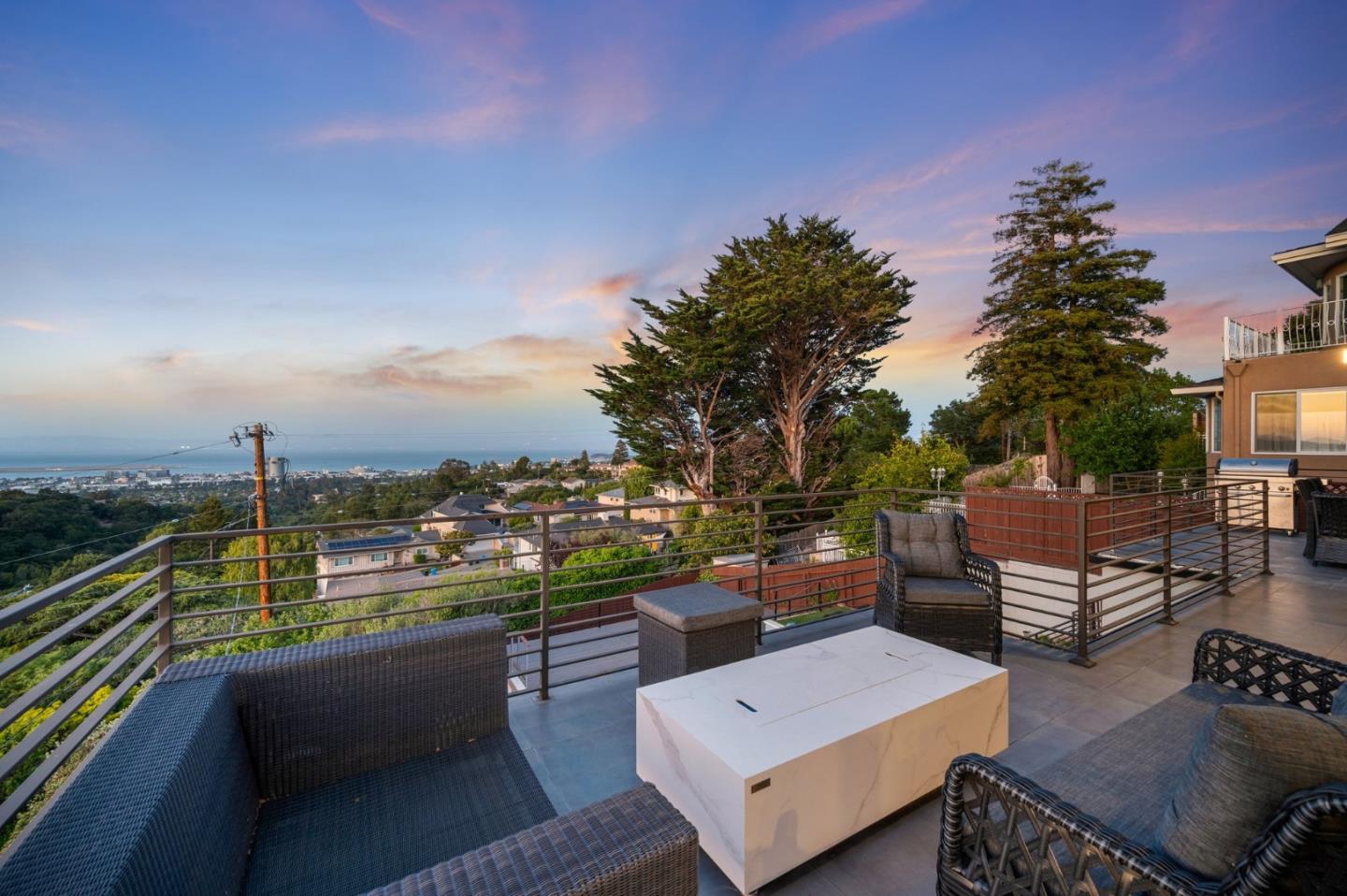 Detail Gallery Image 79 of 111 For 1548 Los Montes Dr, Burlingame,  CA 94010 - 4 Beds | 3/2 Baths