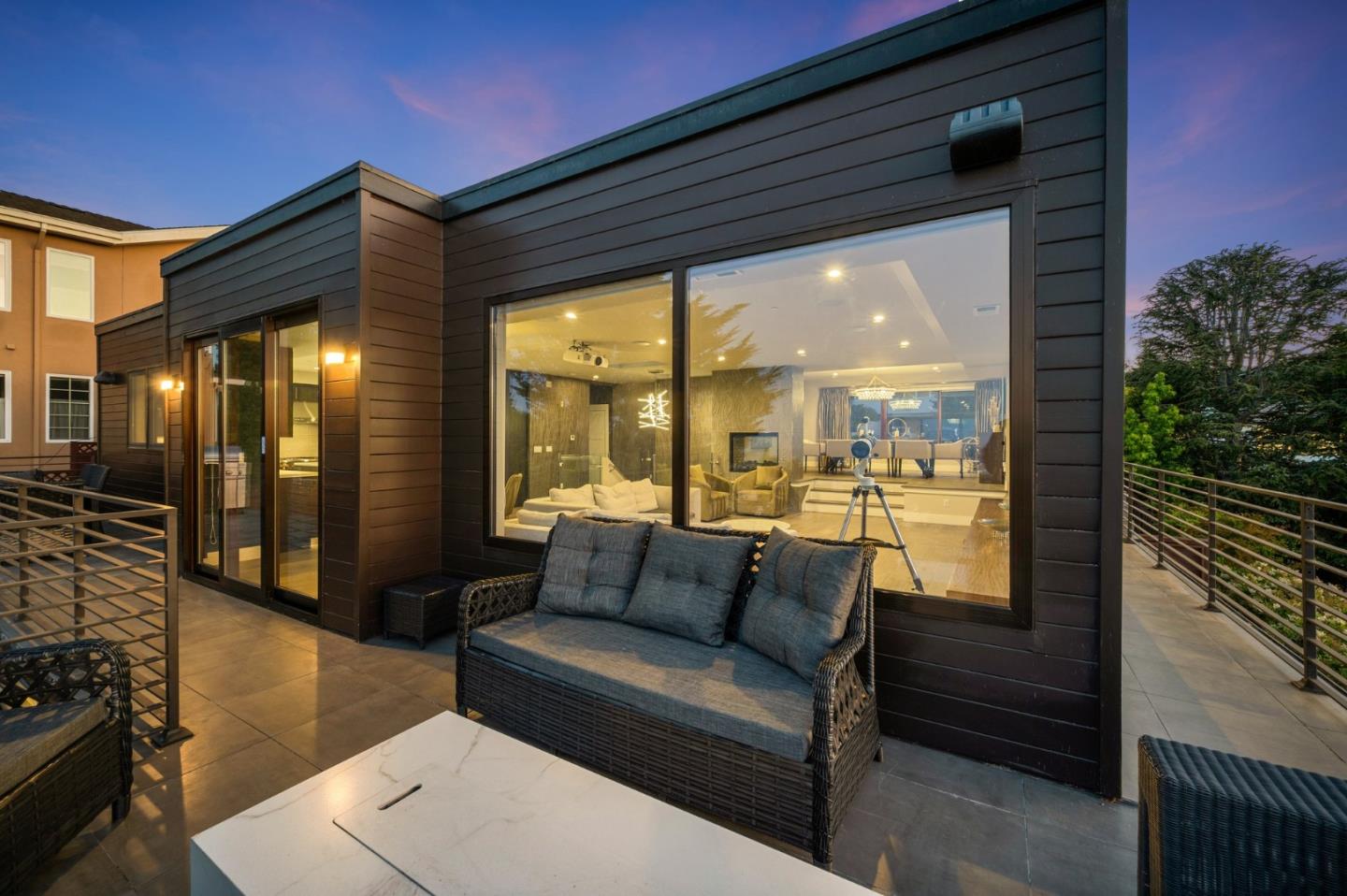 Detail Gallery Image 80 of 111 For 1548 Los Montes Dr, Burlingame,  CA 94010 - 4 Beds | 3/2 Baths