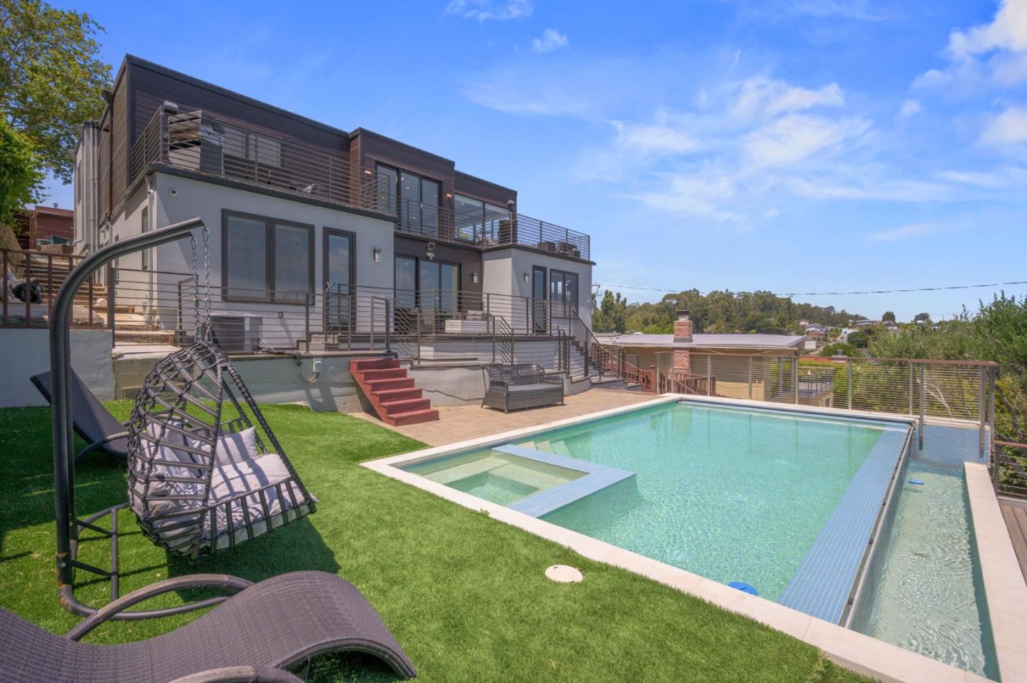 Detail Gallery Image 91 of 111 For 1548 Los Montes Dr, Burlingame,  CA 94010 - 4 Beds | 3/2 Baths