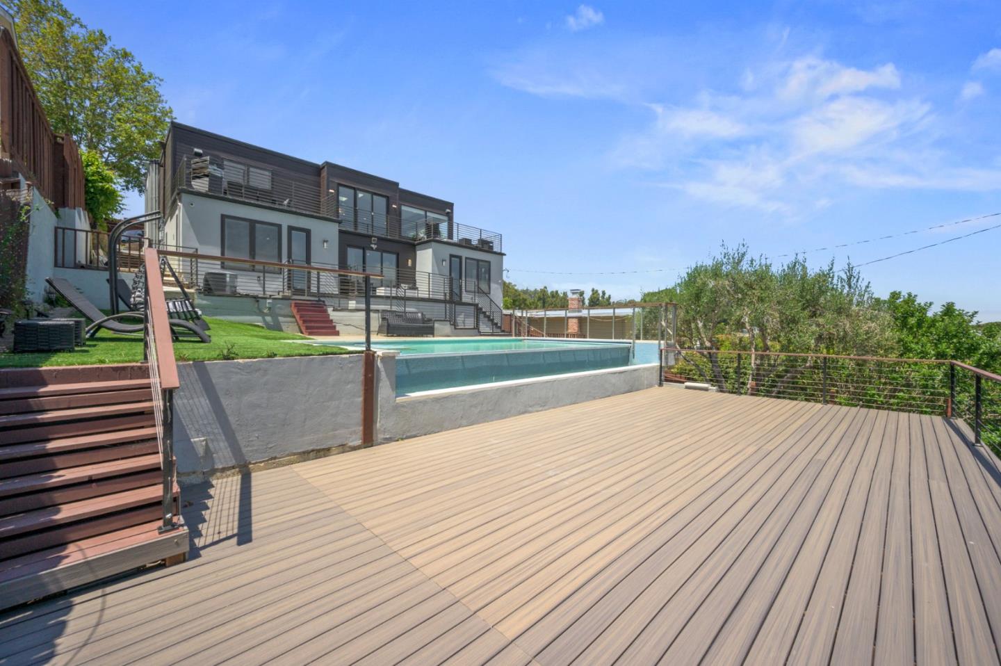 Detail Gallery Image 93 of 111 For 1548 Los Montes Dr, Burlingame,  CA 94010 - 4 Beds | 3/2 Baths