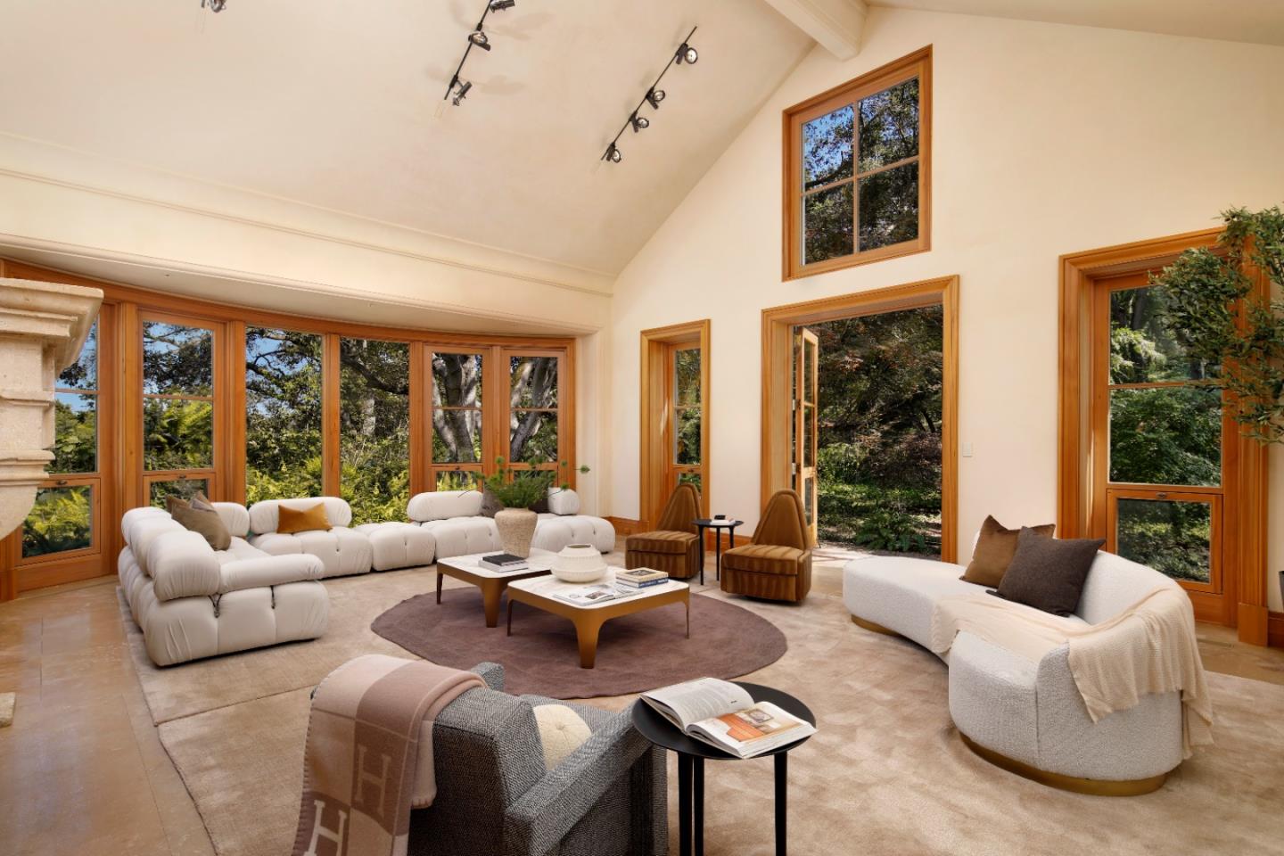 Detail Gallery Image 5 of 32 For 211 Winding Way, Woodside,  CA 94062 - 6 Beds | 6/2 Baths