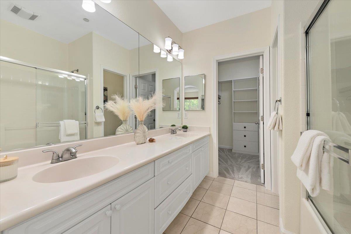 Detail Gallery Image 14 of 29 For 896 Towne Dr, Milpitas,  CA 95035 - 3 Beds | 2/1 Baths