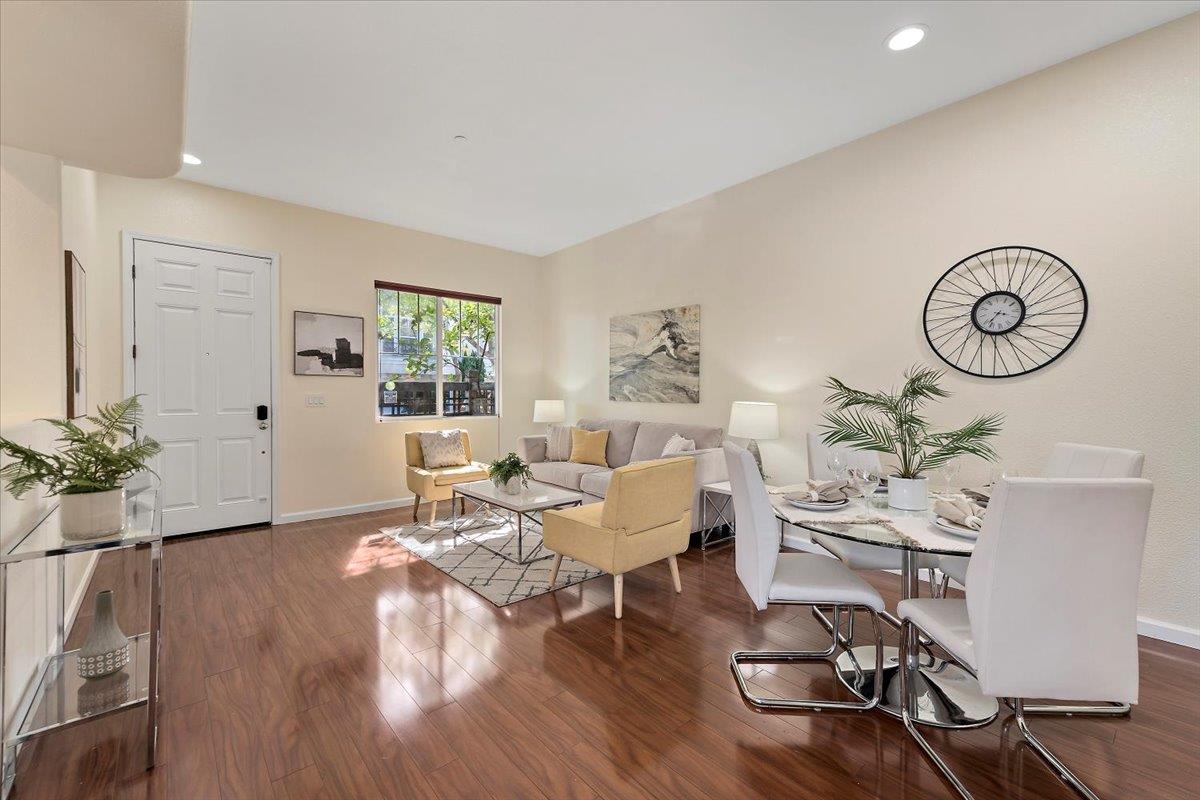 Detail Gallery Image 4 of 29 For 896 Towne Dr, Milpitas,  CA 95035 - 3 Beds | 2/1 Baths