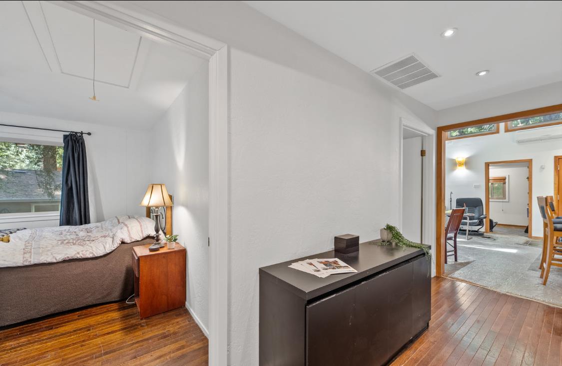 Detail Gallery Image 16 of 29 For 1018 Rambling Rd, Boulder Creek,  CA 95006 - 2 Beds | 1 Baths