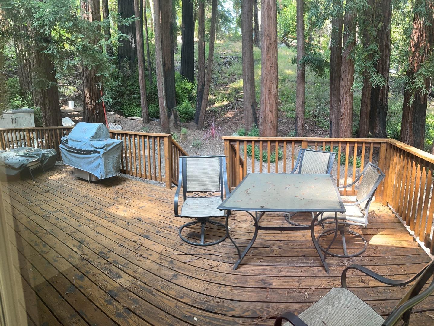 Detail Gallery Image 5 of 5 For 1018 Rambling Rd, Boulder Creek,  CA 95006 - 2 Beds | 1 Baths