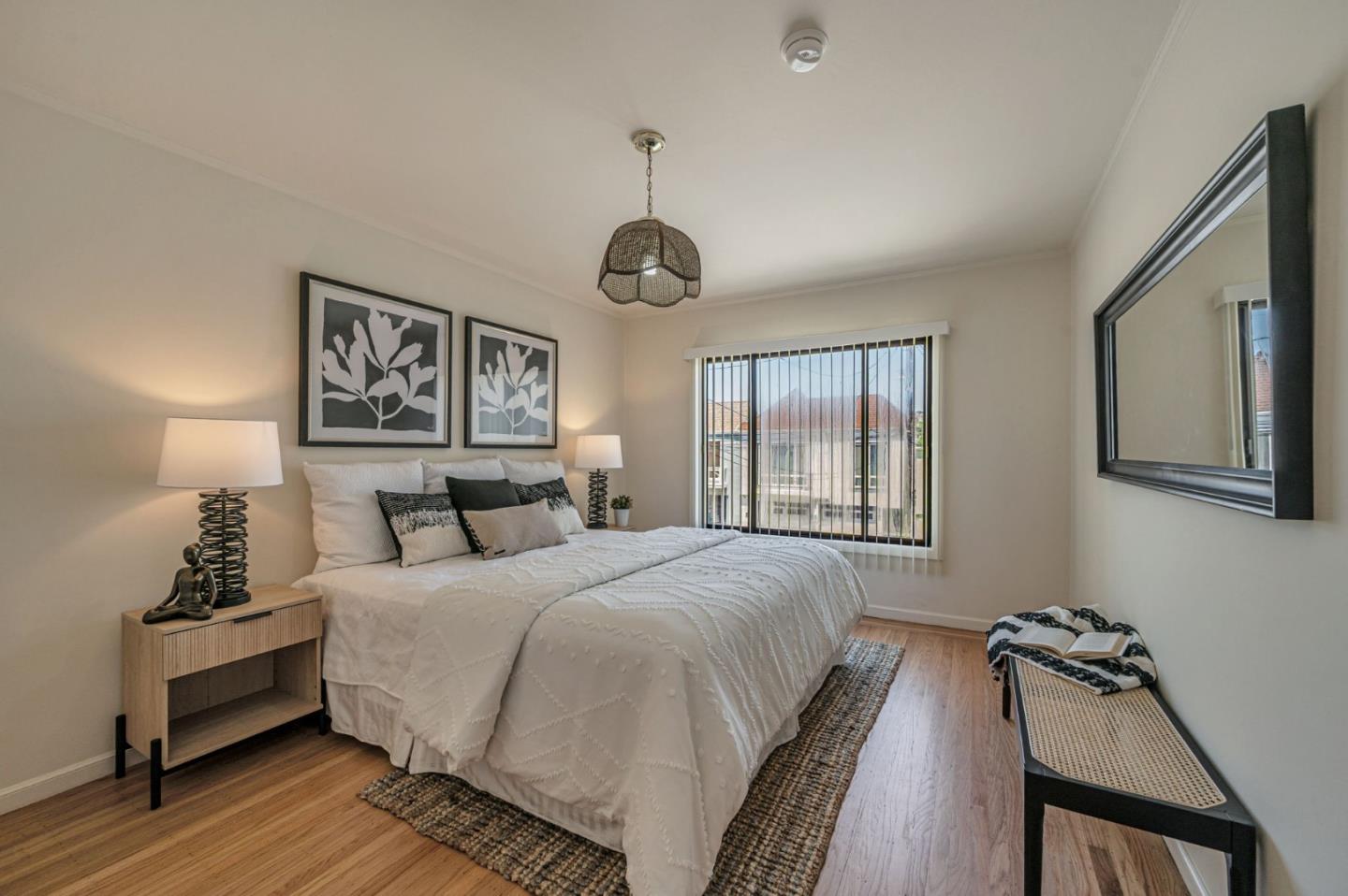 Detail Gallery Image 15 of 26 For 319 Sweeny St, San Francisco,  CA 94134 - 3 Beds | 1 Baths
