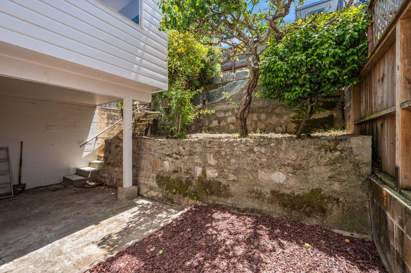 Detail Gallery Image 24 of 26 For 319 Sweeny St, San Francisco,  CA 94134 - 3 Beds | 1 Baths