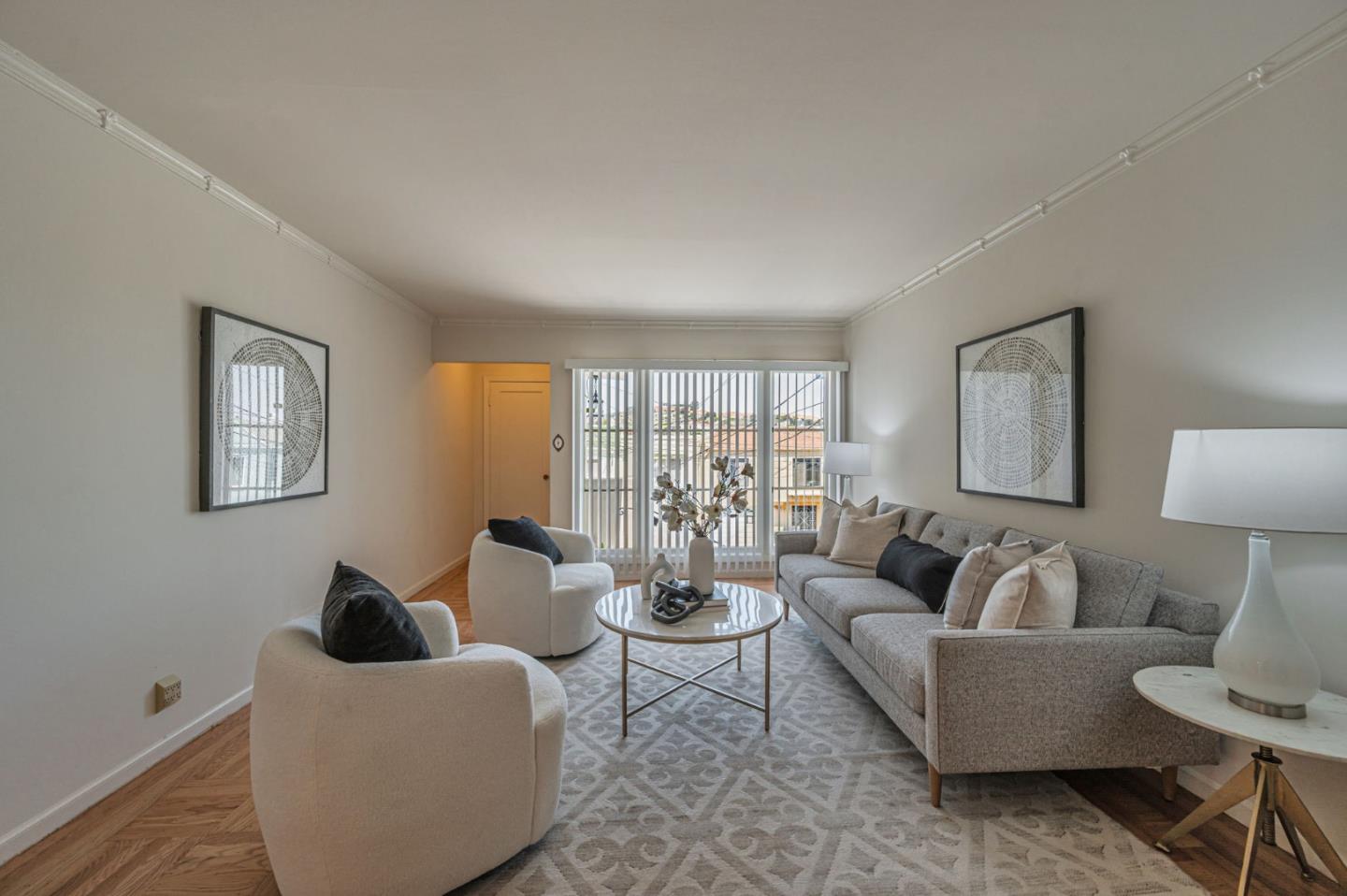 Detail Gallery Image 9 of 26 For 319 Sweeny St, San Francisco,  CA 94134 - 3 Beds | 1 Baths