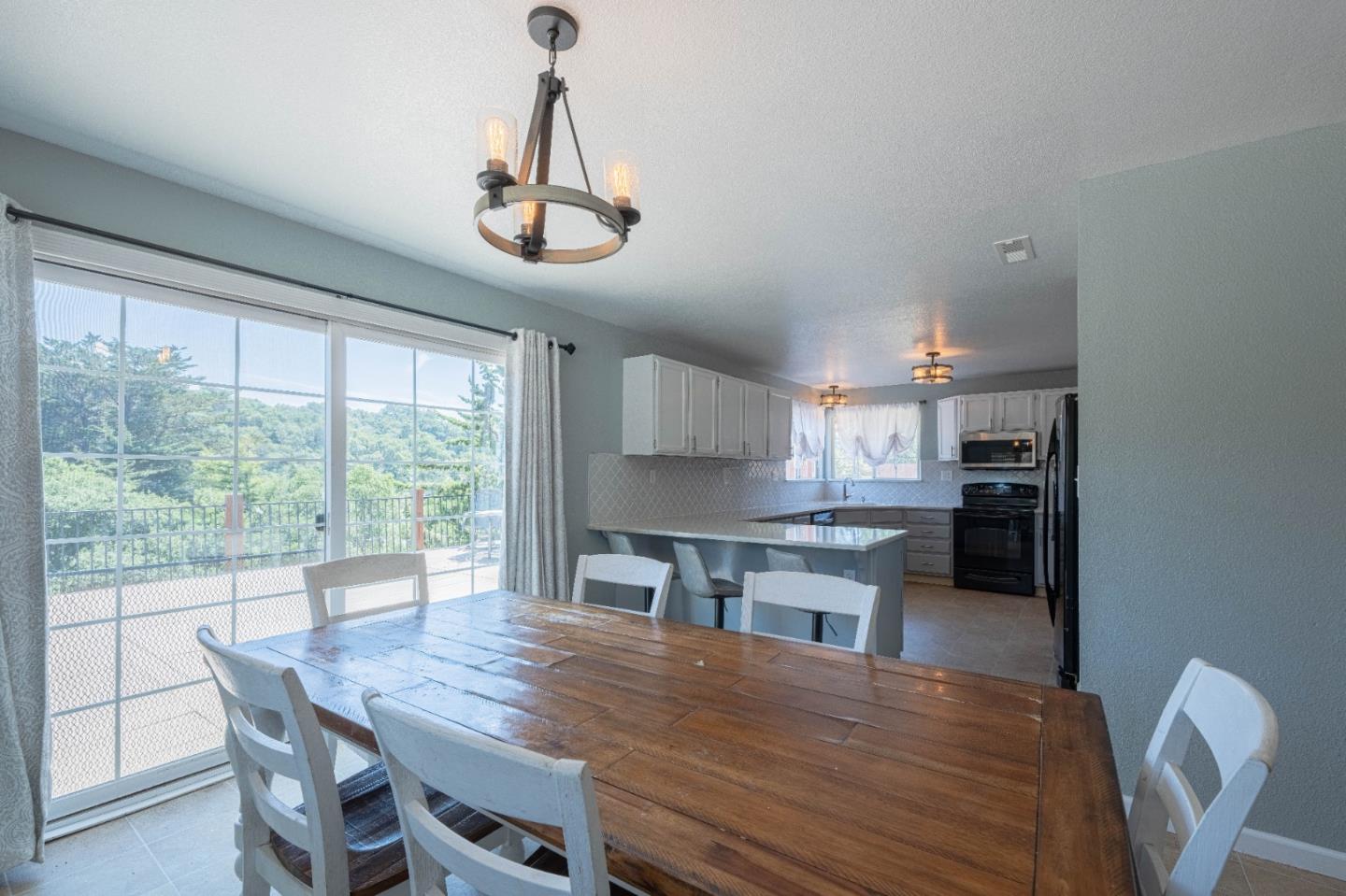 Detail Gallery Image 13 of 42 For 143 Tucker Rd, Royal Oaks,  CA 95076 - 3 Beds | 2/1 Baths